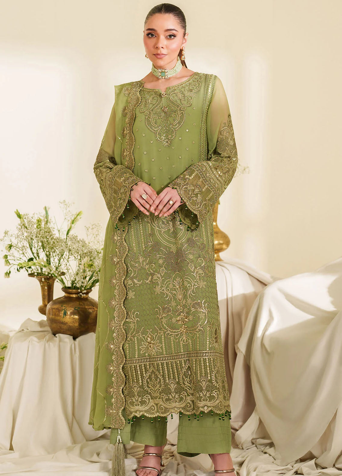 Noore By Imrozia Embroidered Chiffon 3 Piece Unstitched Suit IM25NLF D-M-99 MYRA Noore By Imrozia Embroidered Chiffon 3 Piece Unstitched Suit IM25NLF D-M-99 MYRA