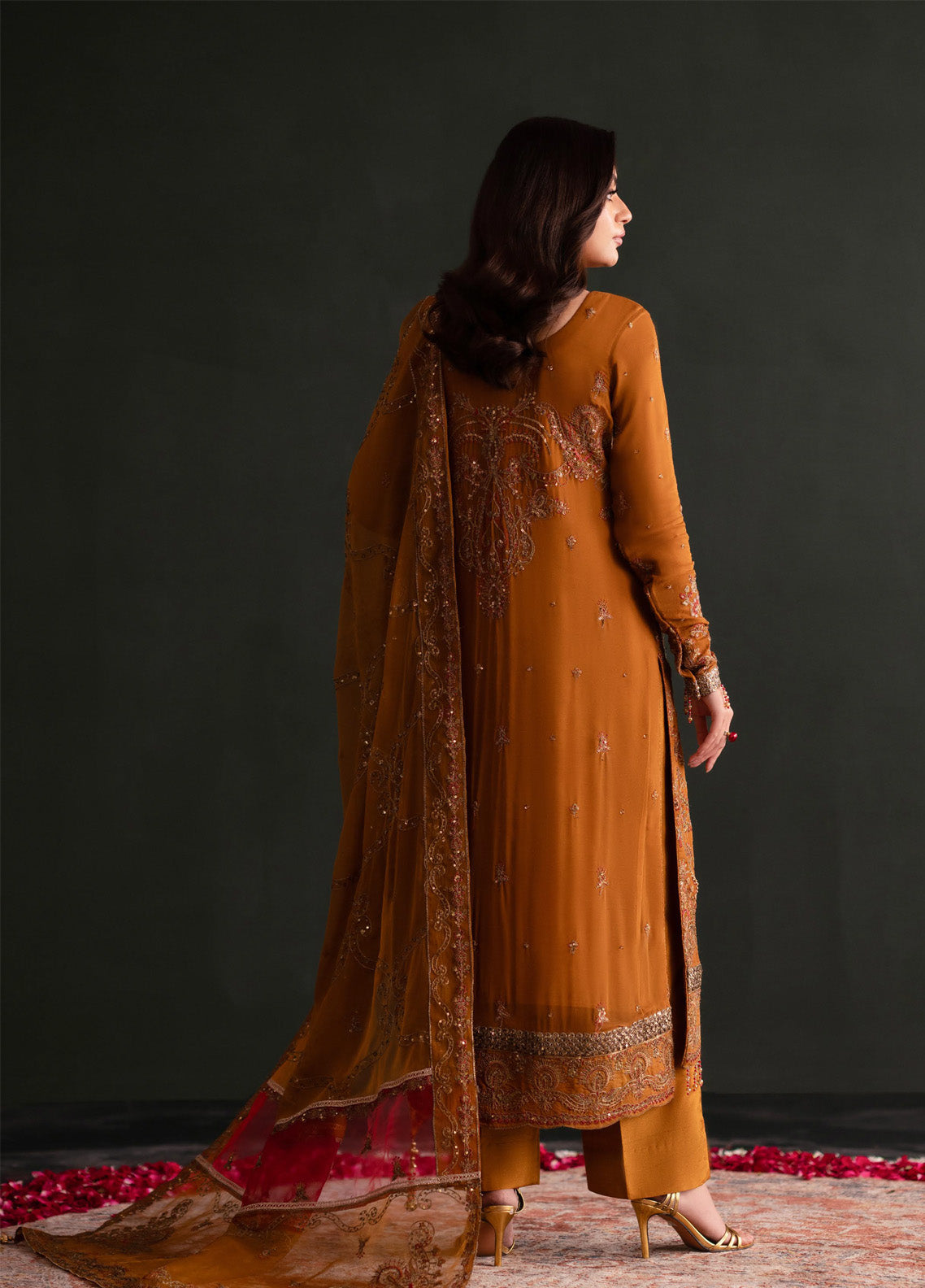Nooresha By Emaan Adeel Embroidered Chiffon 3 Piece Unstitched Suit EA25N D-ZARANG Nooresha By Emaan Adeel Embroidered Chiffon 3 Piece Unstitched Suit EA25N D-ZARANG
