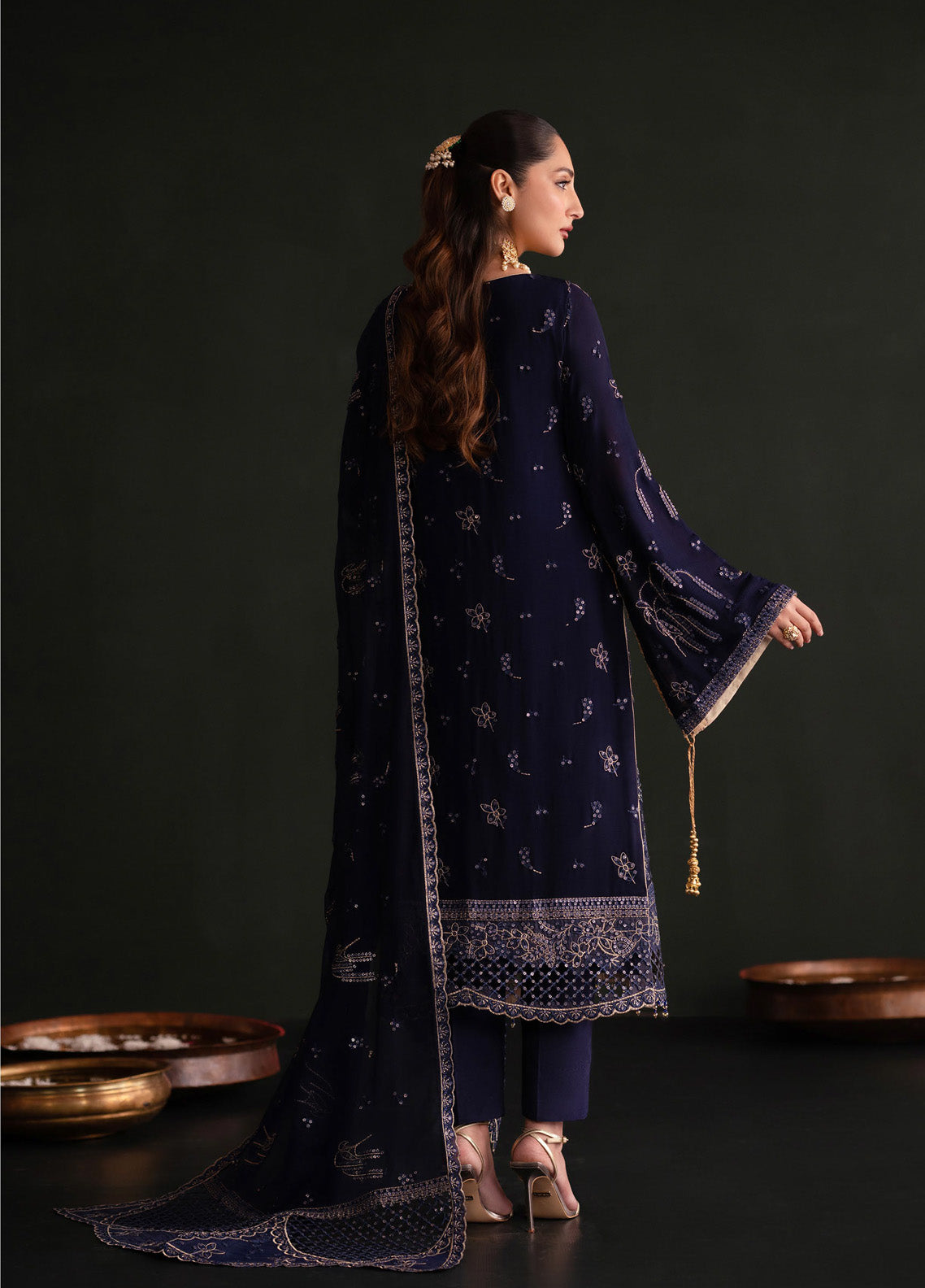 Nooresha By Emaan Adeel Embroidered Chiffon 3 Piece Unstitched Suit EA25N D-ZARIFA Nooresha By Emaan Adeel Embroidered Chiffon 3 Piece Unstitched Suit EA25N D-ZARIFA