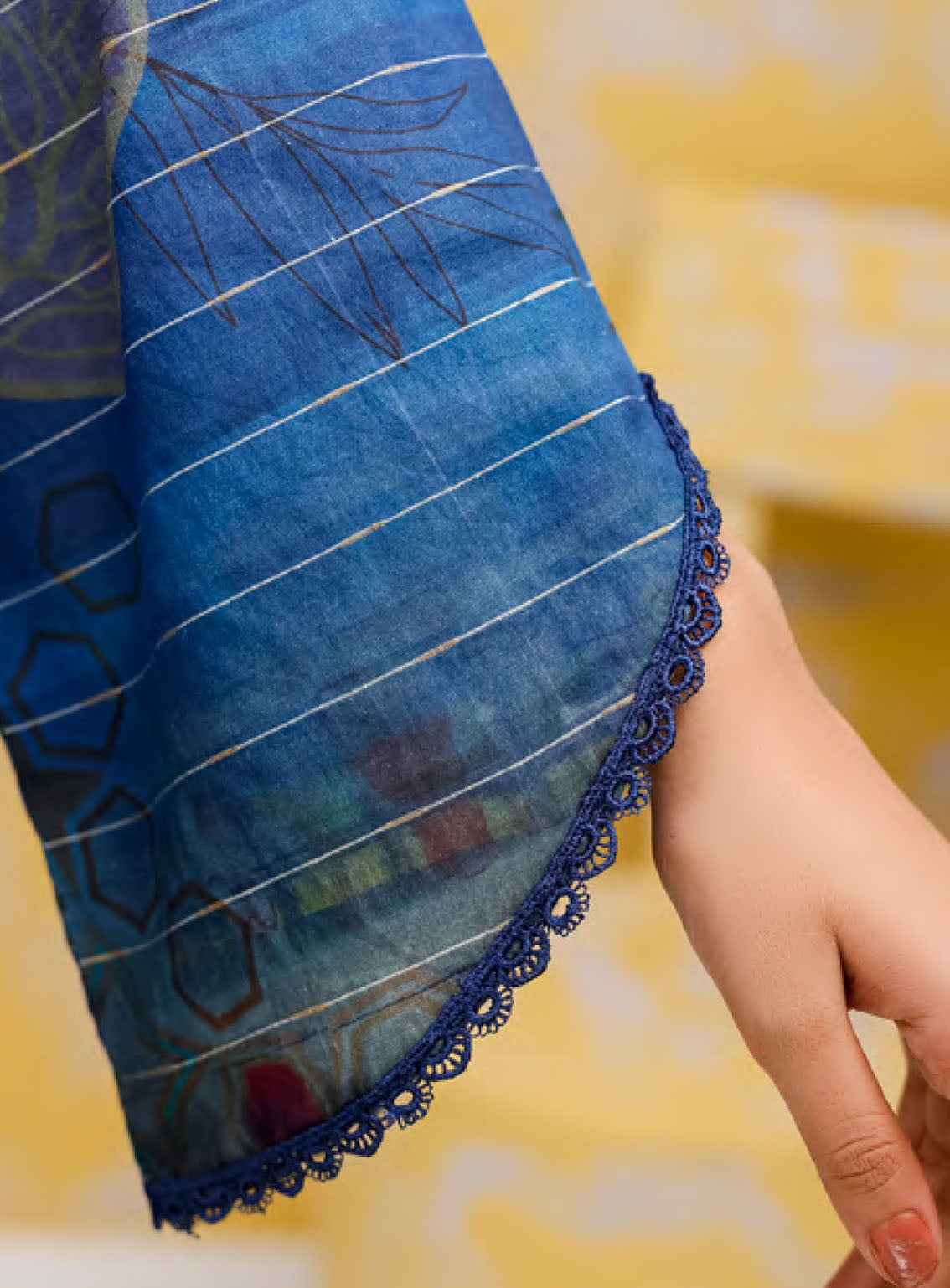 Norah Platinum Doriya Zari Printed Lawn 3 Piece Unstitched Suit NH24PDZ D-08 Norah Platinum Doriya Zari Printed Lawn 3 Piece Unstitched Suit NH24PDZ D-08