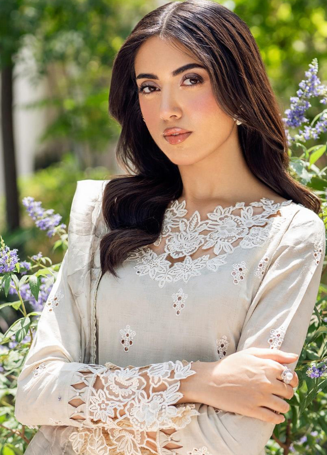 Nura By Zarif Embroidered Textured Lawn 3 Piece Unstitched Suit ZF25NTL D-02 ISARA Nura By Zarif Embroidered Textured Lawn 3 Piece Unstitched Suit ZF25NTL D-02 ISARA