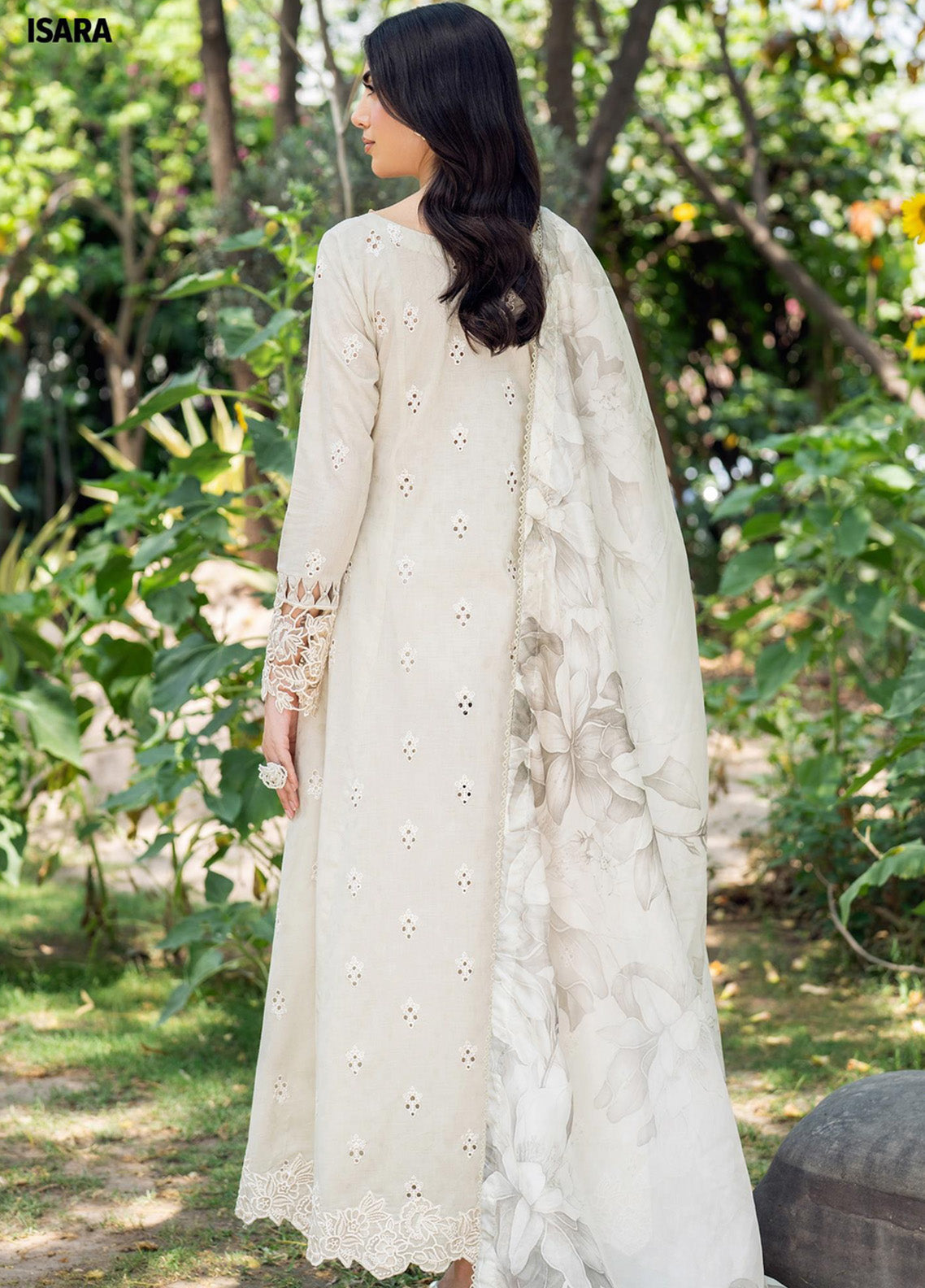 Nura By Zarif Embroidered Textured Lawn 3 Piece Unstitched Suit ZF25NTL D-02 ISARA Nura By Zarif Embroidered Textured Lawn 3 Piece Unstitched Suit ZF25NTL D-02 ISARA