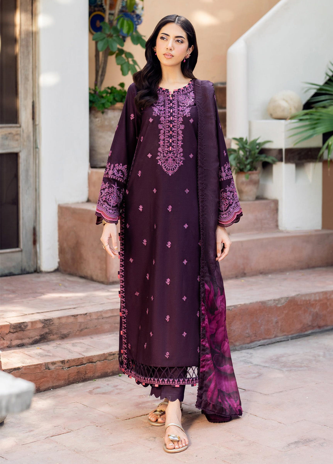 Nura By Zarif Embroidered Textured Lawn 3 Piece Unstitched Suit ZF25NTL D-04 FAHA Nura By Zarif Embroidered Textured Lawn 3 Piece Unstitched Suit ZF25NTL D-04 FAHA