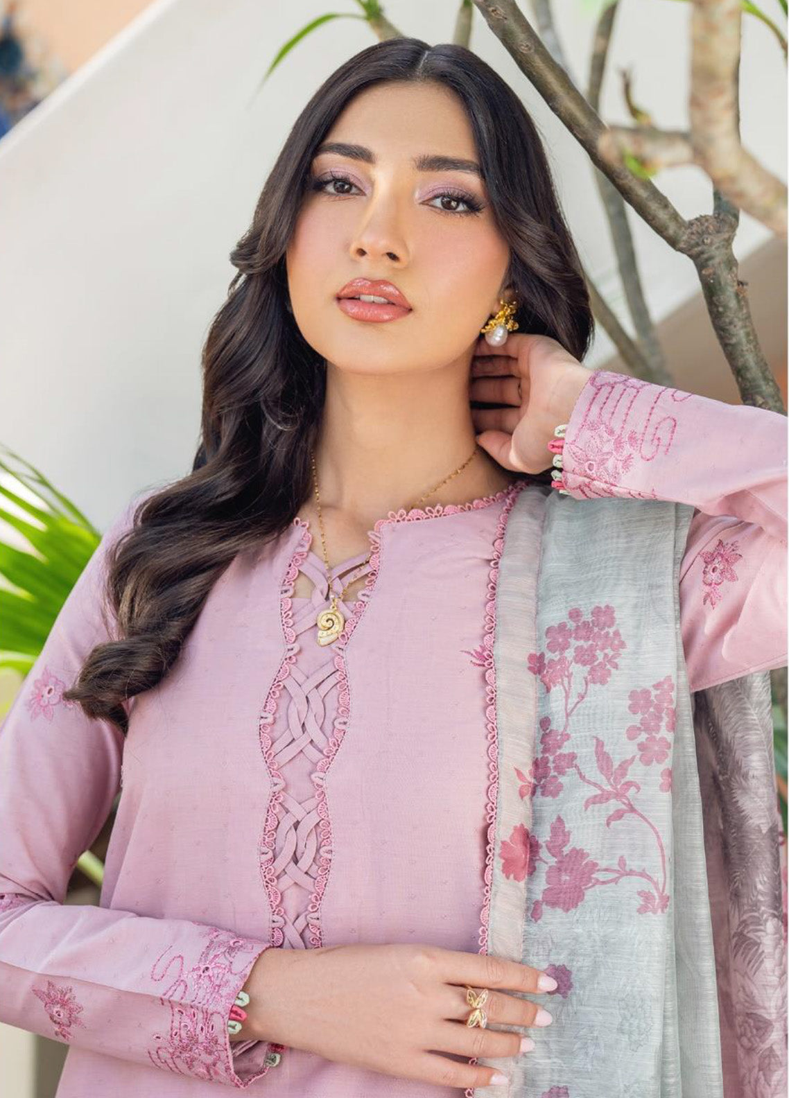 Nura By Zarif Embroidered Textured Lawn 3 Piece Unstitched Suit ZF25NTL D-06 JEEM Nura By Zarif Embroidered Textured Lawn 3 Piece Unstitched Suit ZF25NTL D-06 JEEM