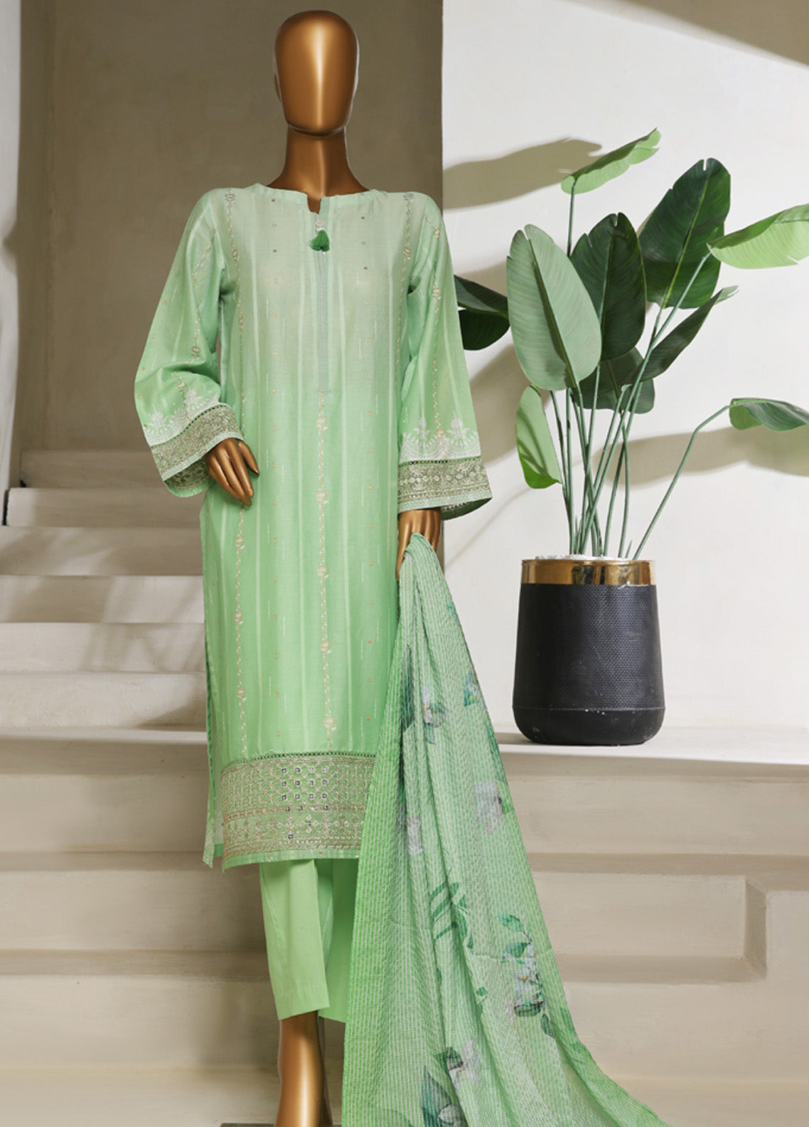 Ombre By HZ Textile Embroidered Jacquard 3 Piece Stitched Suit HZ25ODJ PSJ-029 Ombre By HZ Textile Embroidered Jacquard 3 Piece Stitched Suit HZ25ODJ PSJ-029