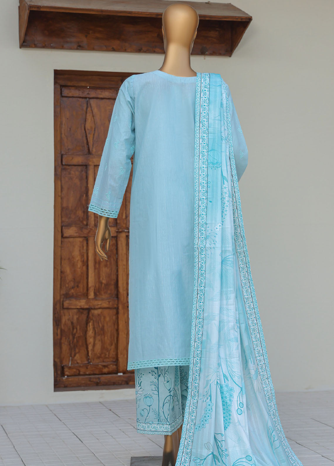 Oriental By HZ Textiles Embroidered Printkari Slub Cambric 3 Piece Unstitched Suit HZ25OPESC D-OPS-03 Oriental By HZ Textiles Embroidered Printkari Slub Cambric 3 Piece Unstitched Suit HZ25OPESC D-OPS-03