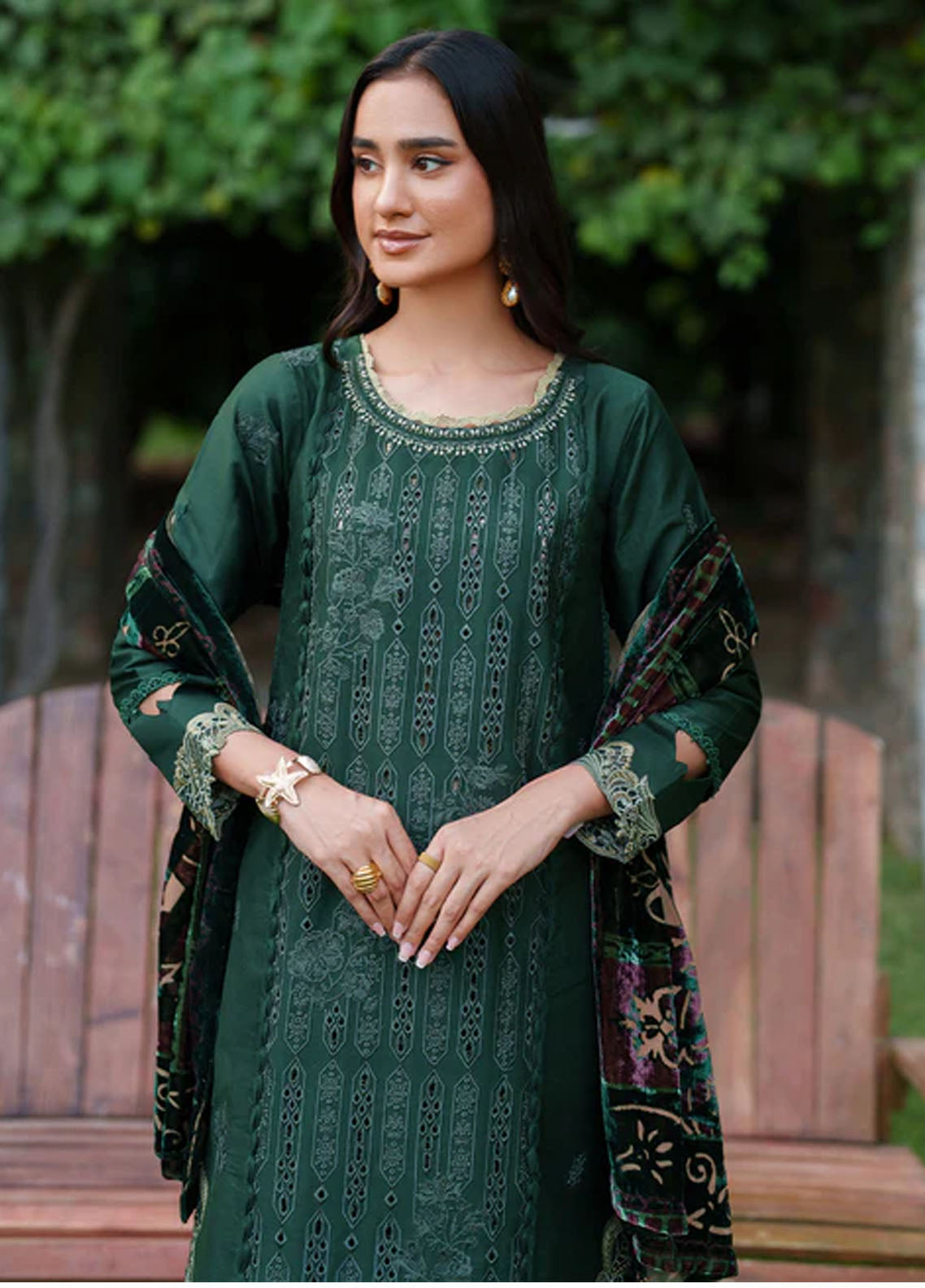 Panache By Parishay Embroidered Corduroy 3 Piece Unstitched Suit PR25PVPS D-PNE-11 Panache By Parishay Embroidered Corduroy 3 Piece Unstitched Suit PR25PVPS D-PNE-11