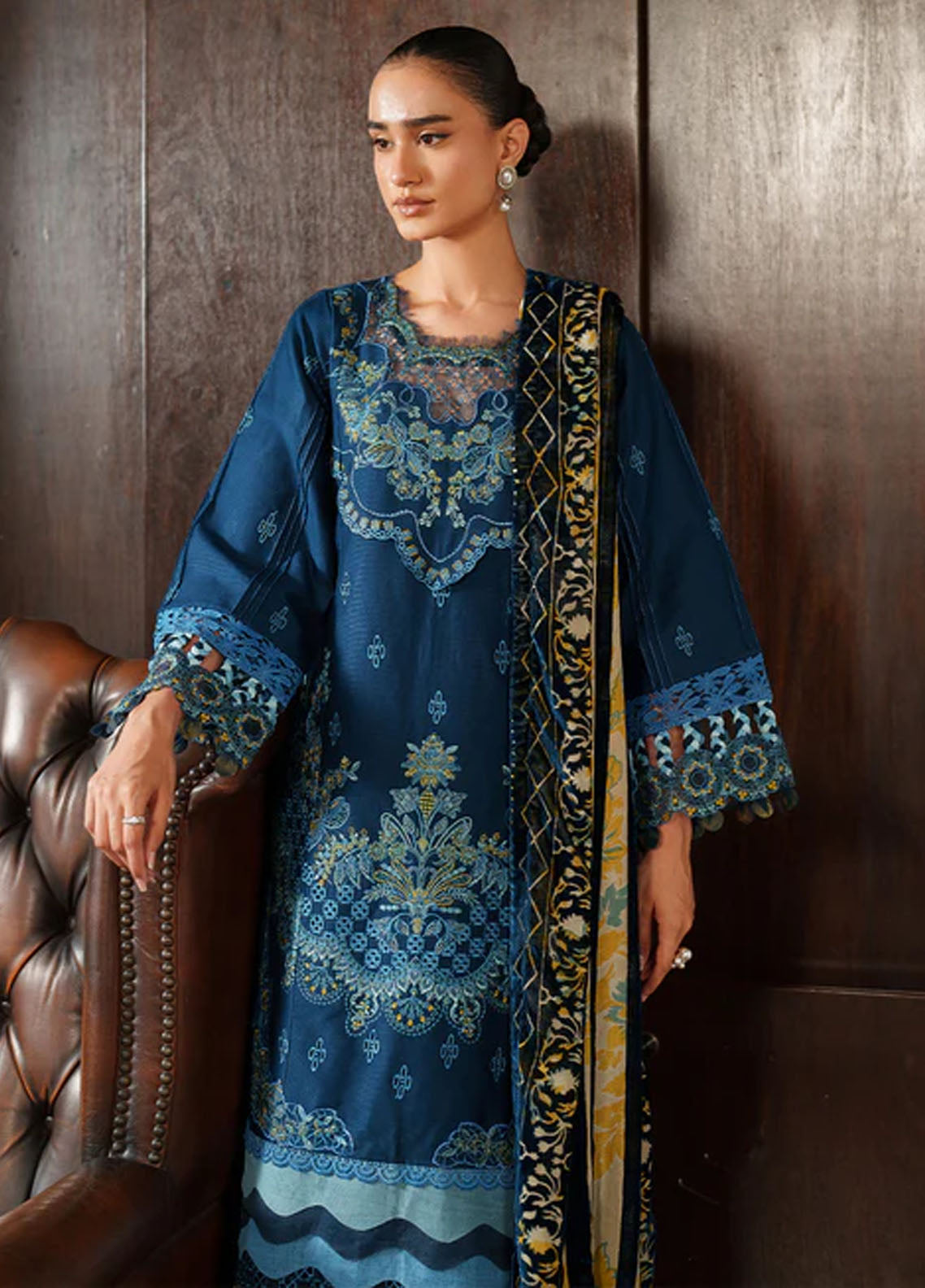 Panache By Parishay Embroidered Corduroy 3 Piece Unstitched Suit PR25PVPS D-PNE-12 Panache By Parishay Embroidered Corduroy 3 Piece Unstitched Suit PR25PVPS D-PNE-12