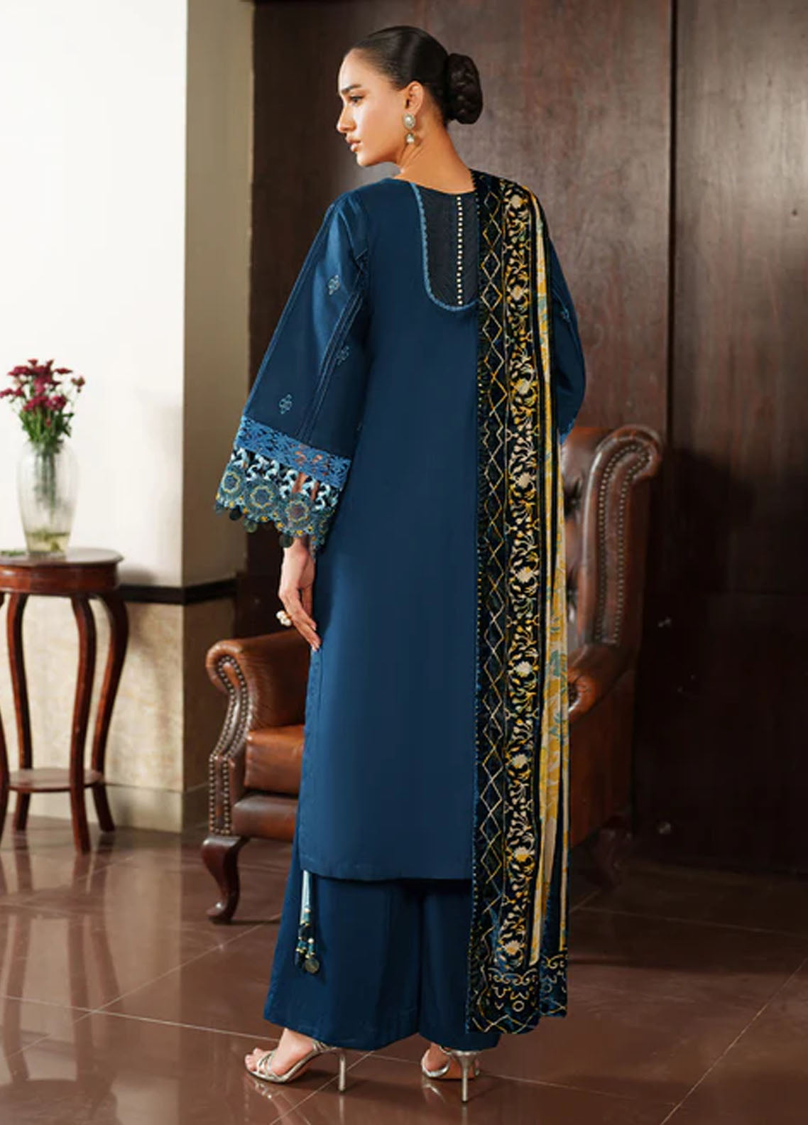 Panache By Parishay Embroidered Corduroy 3 Piece Unstitched Suit PR25PVPS D-PNE-12 Panache By Parishay Embroidered Corduroy 3 Piece Unstitched Suit PR25PVPS D-PNE-12