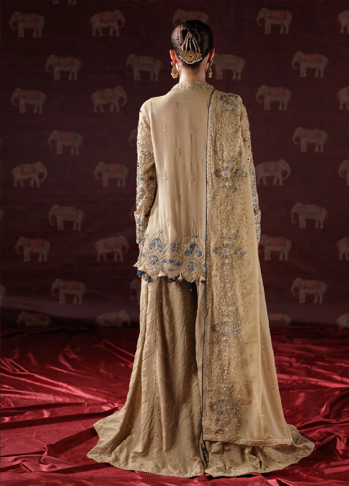 Panache By Saad Shaikh X Meera Embroidered Chiffon 3 Piece Unstitched Suit SSK25PLC D-05 Panache By Saad Shaikh X Meera Embroidered Chiffon 3 Piece Unstitched Suit SSK25PLC D-05