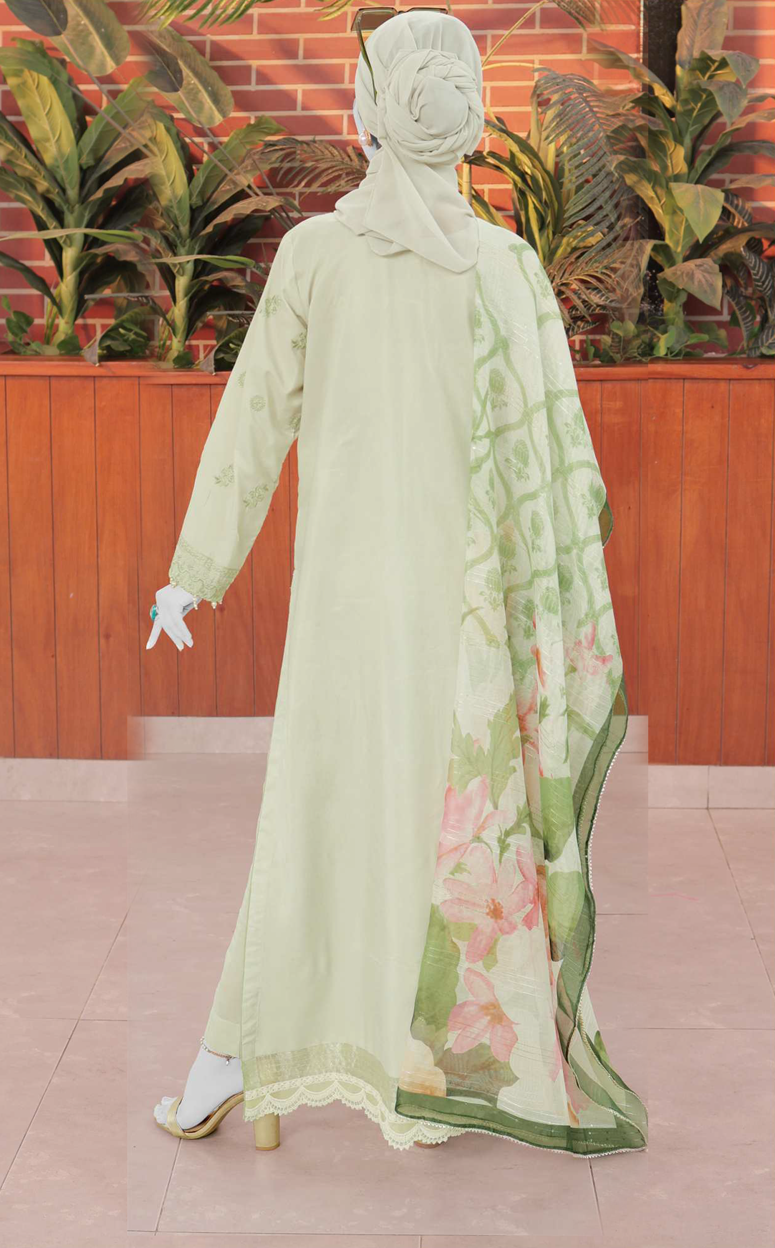 Panjnad By J. Essential Chikankari 3 Piece Unstitched Suit J24PE PJ-ESSU-240727 Panjnad By J. Essential Chikankari 3 Piece Unstitched Suit J24PE PJ-ESSU-240727