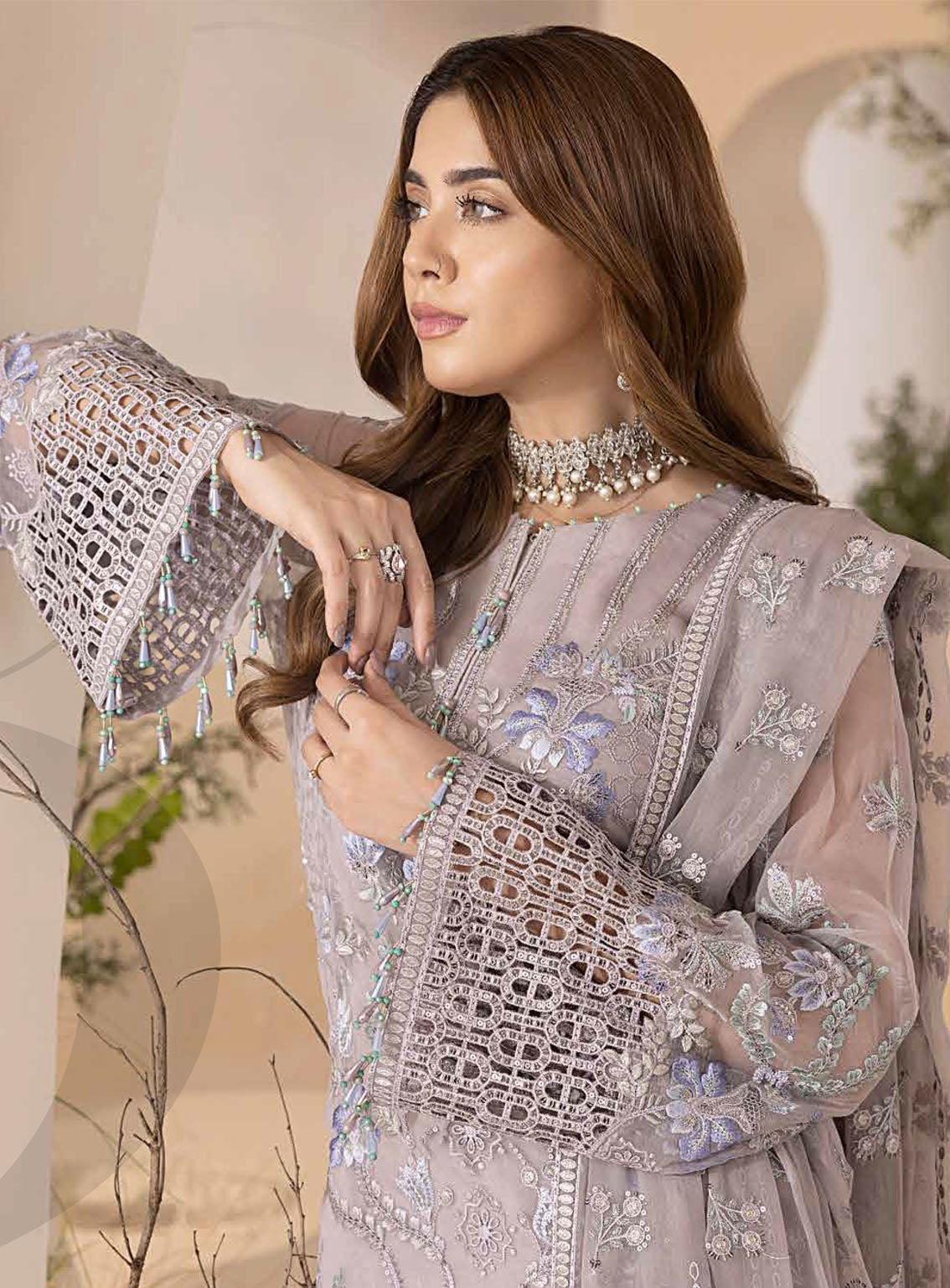 Pareesa By Lavish Premium Embroidered Chiffon 3 Piece Unstitched Suit LP24P D-09 PALE LAVENDAR Pareesa By Lavish Premium Embroidered Chiffon 3 Piece Unstitched Suit LP24P D-09 PALE LAVENDAR