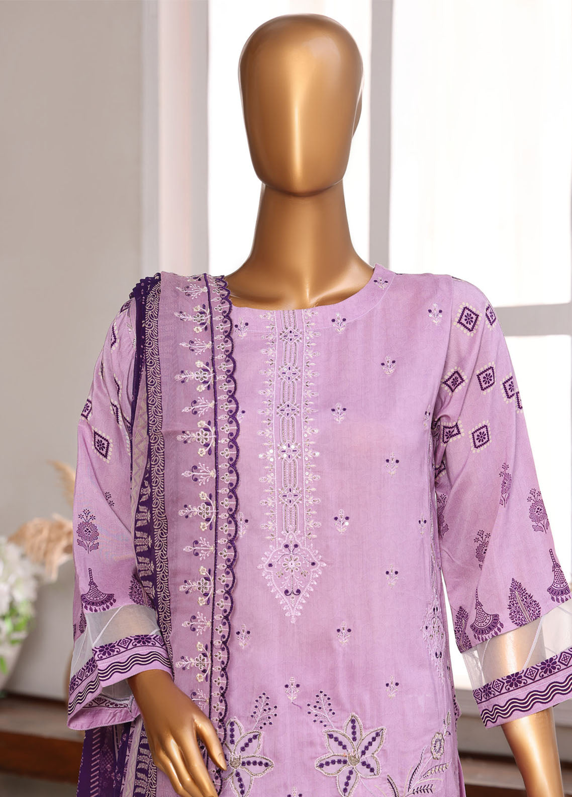 Pareesa By Schick Digital Printed Viscose 3 Piece Unstitched Suit SDH25P DPV-01 Pareesa By Schick Digital Printed Viscose 3 Piece Unstitched Suit SDH25P DPV-01