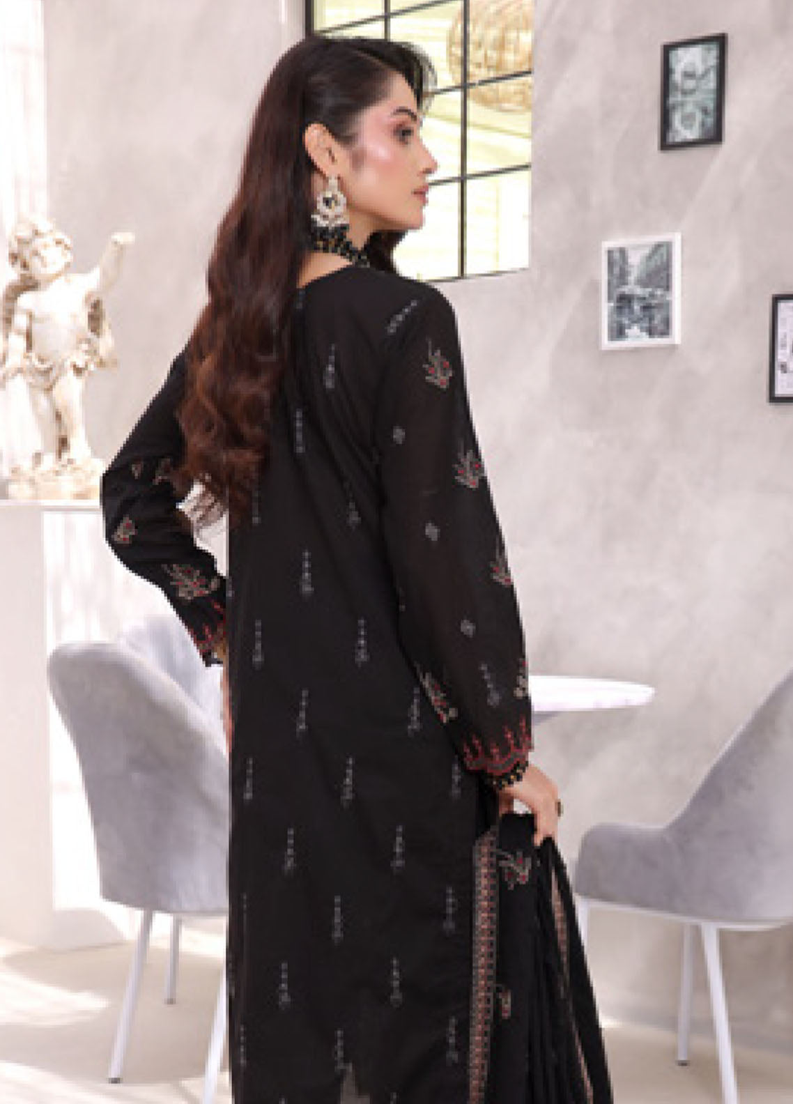 Parishae By Schick Dyed Embroidered Doriya Lawn 3 Piece Unstitched Suit SDH25PDED FED-03 Parishae By Schick Dyed Embroidered Doriya Lawn 3 Piece Unstitched Suit SDH25PDED FED-03