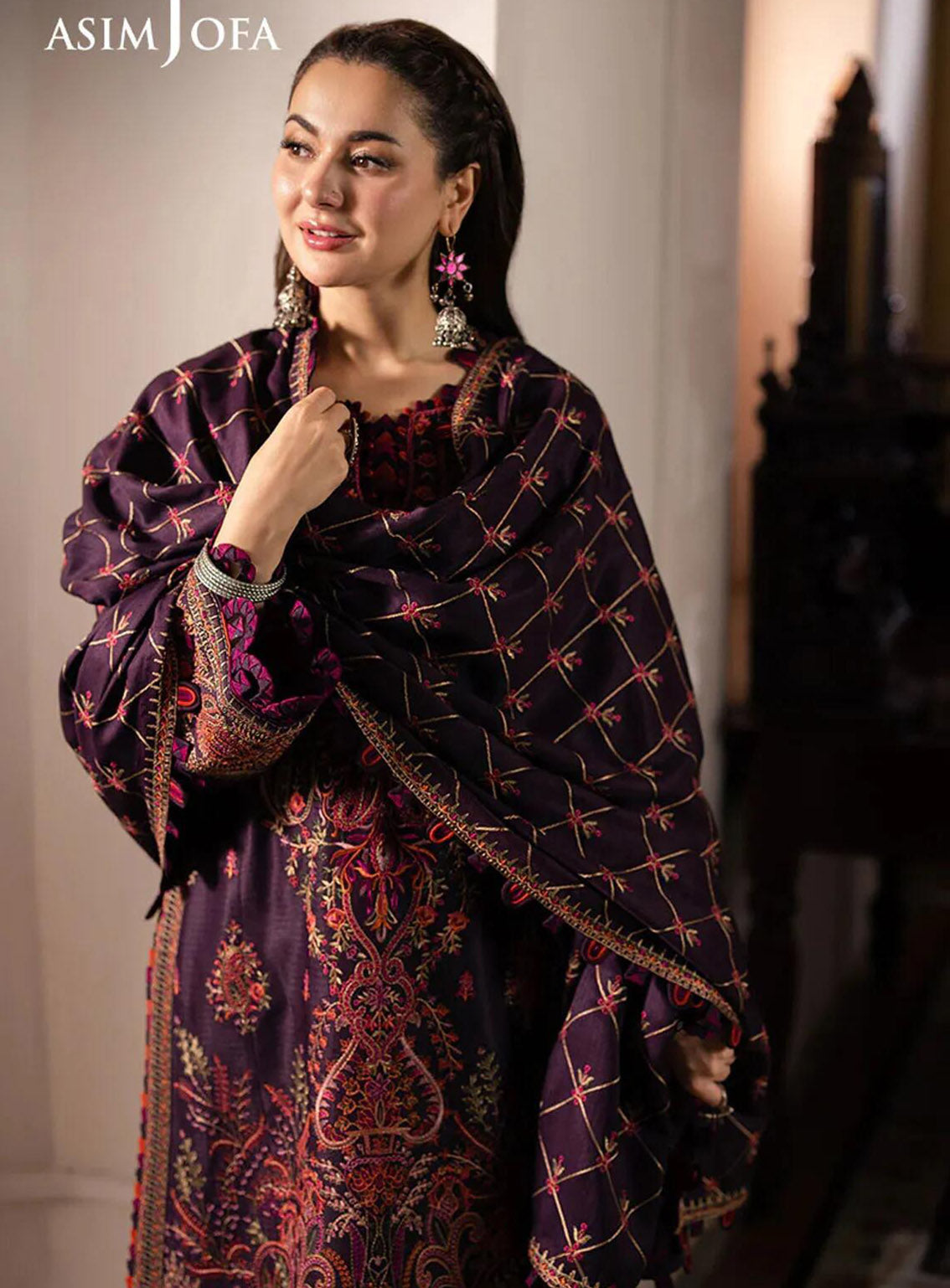 Pashmina By Asim Jofa Embroidered Self Twill 3 Piece Unstitched Suit AJ24PW AJKI-02 Pashmina By Asim Jofa Embroidered Self Twill 3 Piece Unstitched Suit AJ24PW AJKI-02
