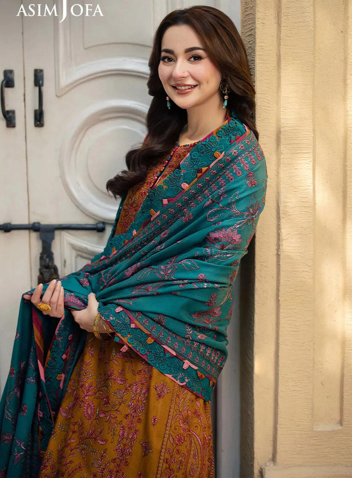 Pashmina By Asim Jofa Embroidered Self Twill 3 Piece Unstitched Suit AJ24PW AJKI-04 Pashmina By Asim Jofa Embroidered Self Twill 3 Piece Unstitched Suit AJ24PW AJKI-04