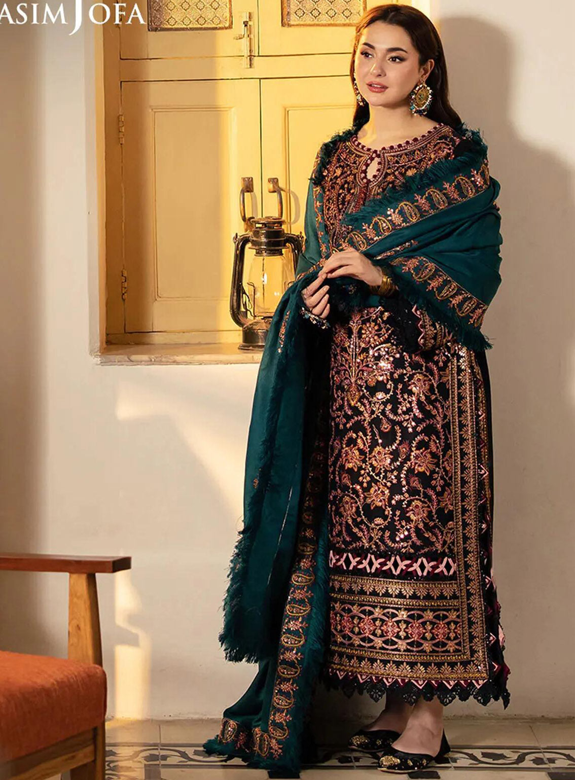 Pashmina By Asim Jofa Embroidered Self Twill 3 Piece Unstitched Suit AJ24PW AJKI-06 Pashmina By Asim Jofa Embroidered Self Twill 3 Piece Unstitched Suit AJ24PW AJKI-06