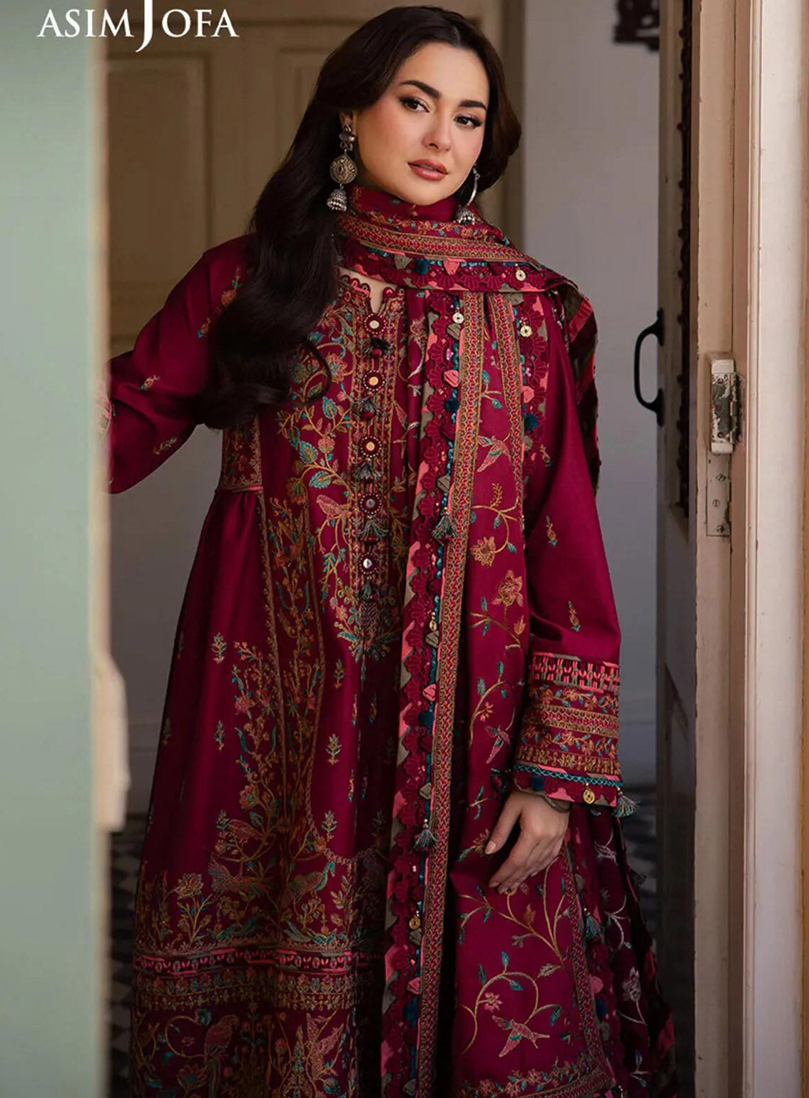 Pashmina By Asim Jofa Embroidered Self Twill 3 Piece Unstitched Suit AJ24PW AJKI-10 Pashmina By Asim Jofa Embroidered Self Twill 3 Piece Unstitched Suit AJ24PW AJKI-10