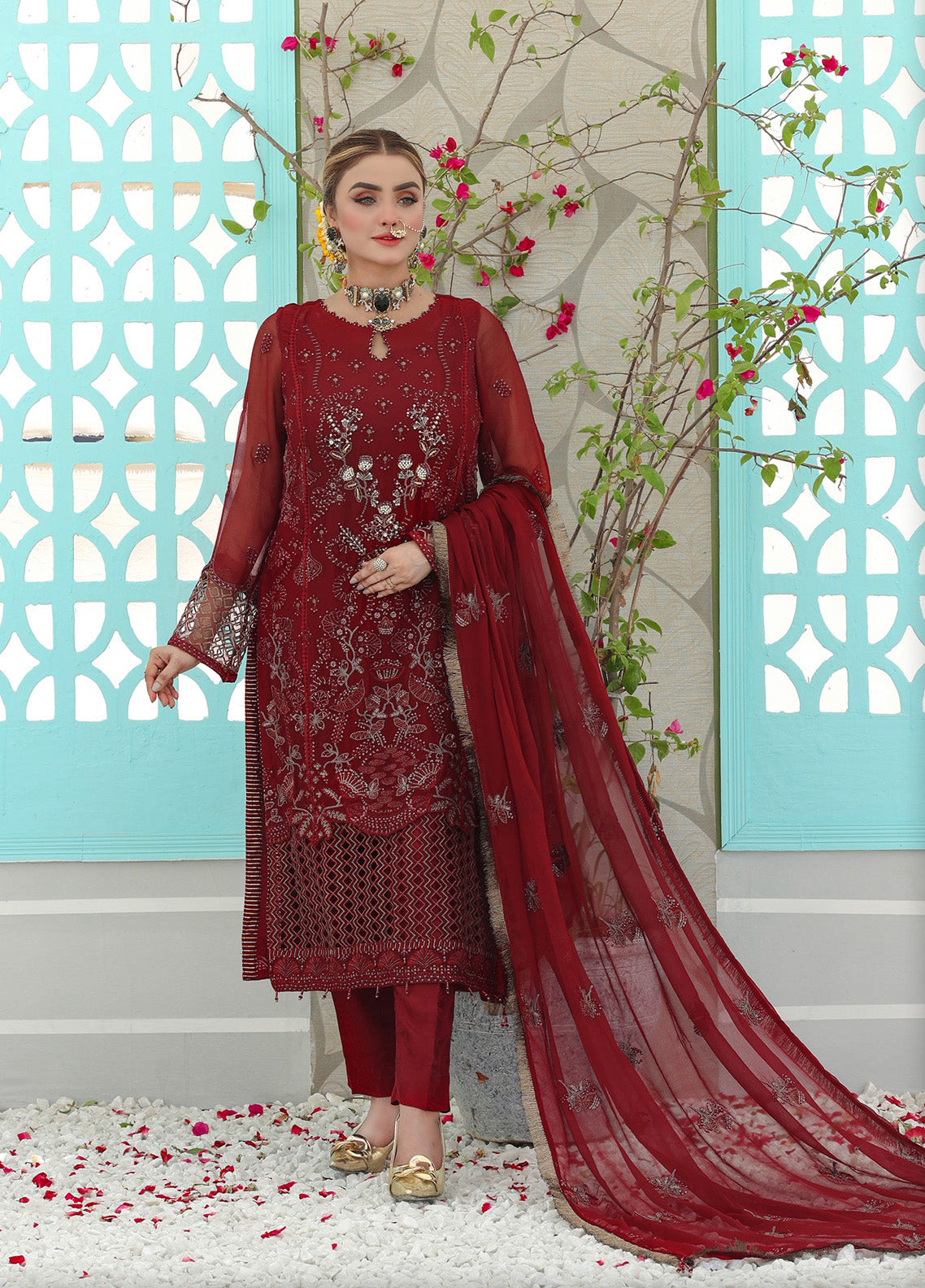 Pehchaan By Pakdaman Embroidered Chiffon 3 Piece Unstitched Suit PDF24PFC D-1064 Pehchaan By Pakdaman Embroidered Chiffon 3 Piece Unstitched Suit PDF24PFC D-1064