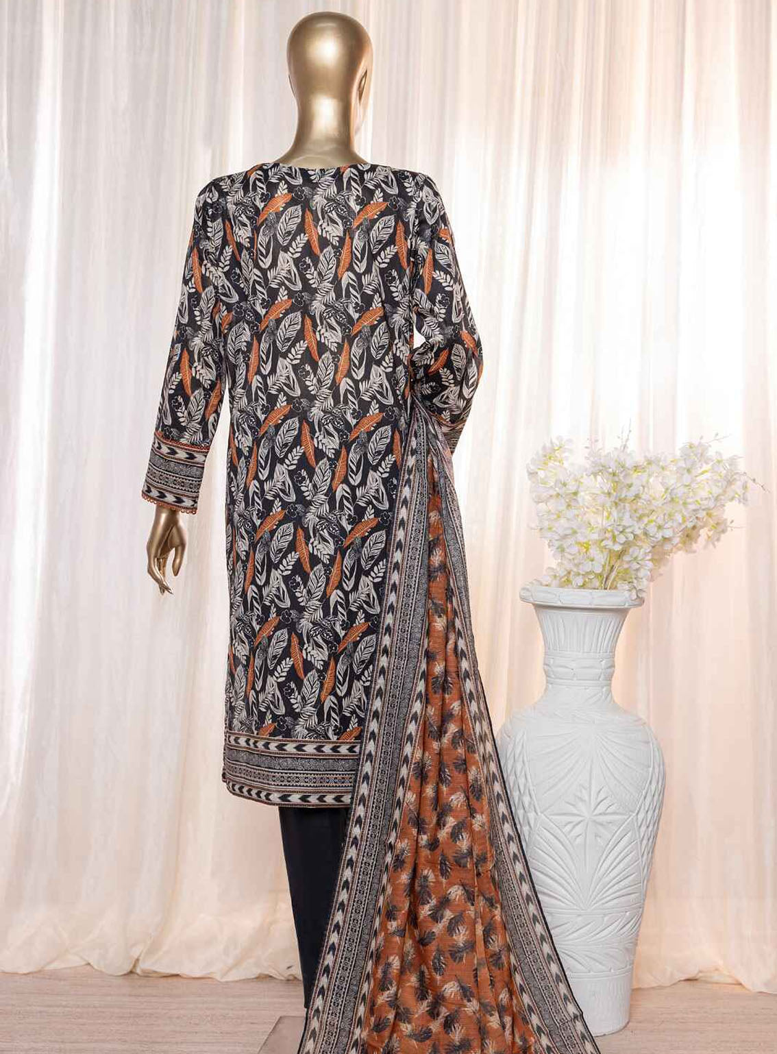 Platinum By HZ Textile Digital Printed Lawn 3 Piece Unstitched Suit HZ24P PPC-113 Platinum By HZ Textile Digital Printed Lawn 3 Piece Unstitched Suit HZ24P PPC-113