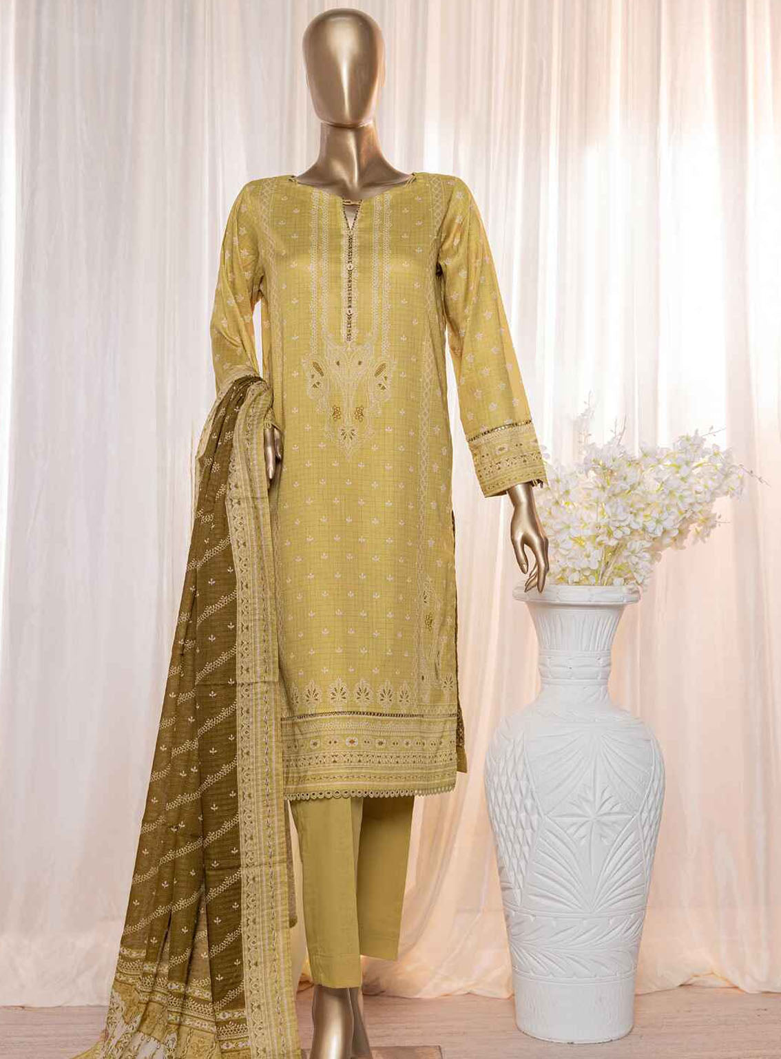 Platinum By HZ Textile Digital Printed Lawn 3 Piece Unstitched Suit HZ24P PPC-115 Platinum By HZ Textile Digital Printed Lawn 3 Piece Unstitched Suit HZ24P PPC-115