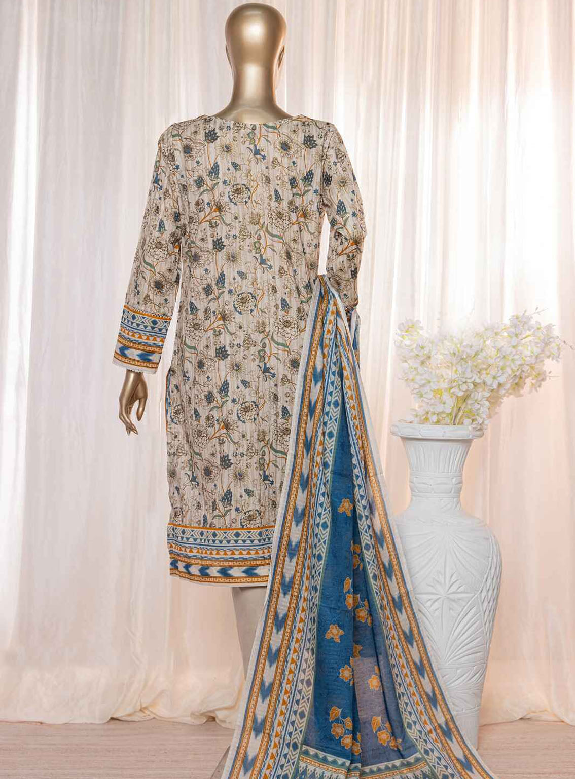 Platinum By HZ Textile Digital Printed Lawn 3 Piece Unstitched Suit HZ24P PPC-118 Platinum By HZ Textile Digital Printed Lawn 3 Piece Unstitched Suit HZ24P PPC-118
