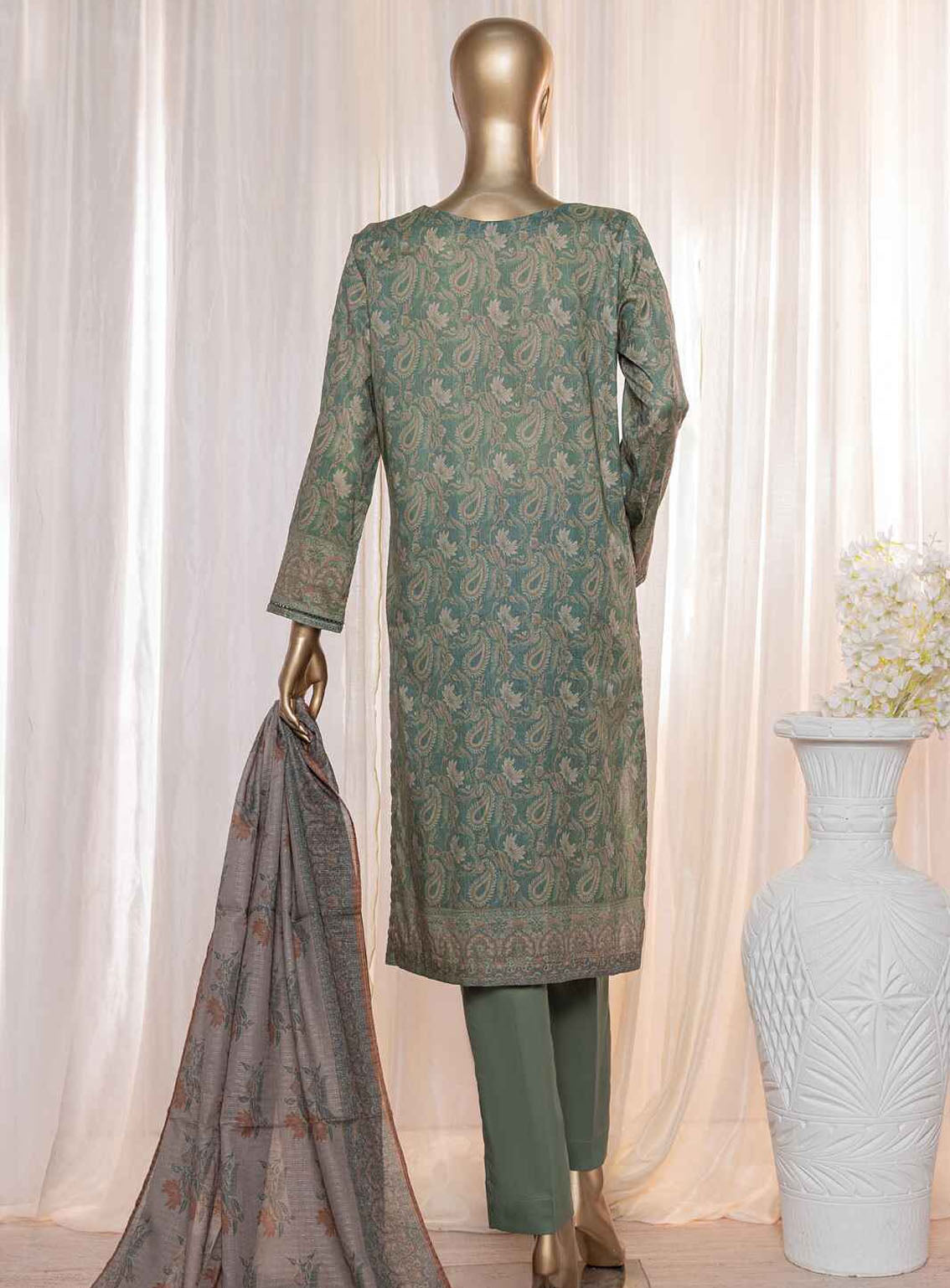 Platinum By HZ Textile Digital Printed Lawn 3 Piece Unstitched Suit HZ24P PPC-122 Platinum By HZ Textile Digital Printed Lawn 3 Piece Unstitched Suit HZ24P PPC-122