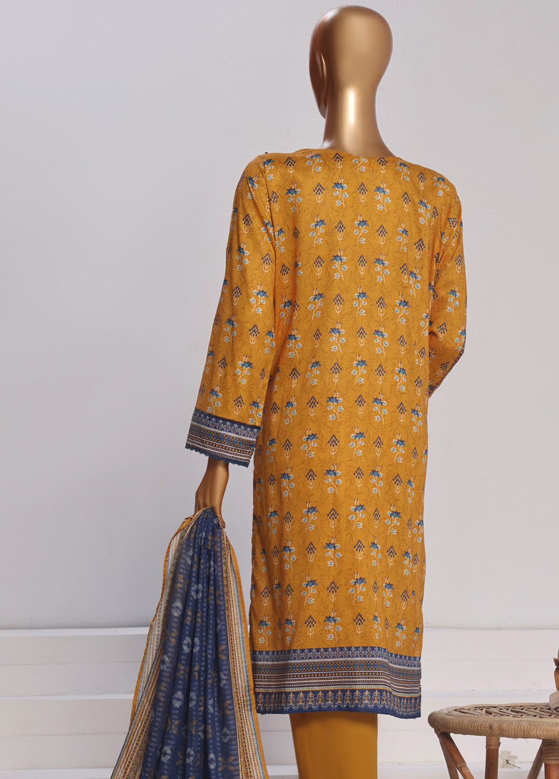 Platinum By HZ Textile Printed Lawn 3 Piece Unstitched Suit HZ25PDP PPC-171 Platinum By HZ Textile Printed Lawn 3 Piece Unstitched Suit HZ25PDP PPC-171