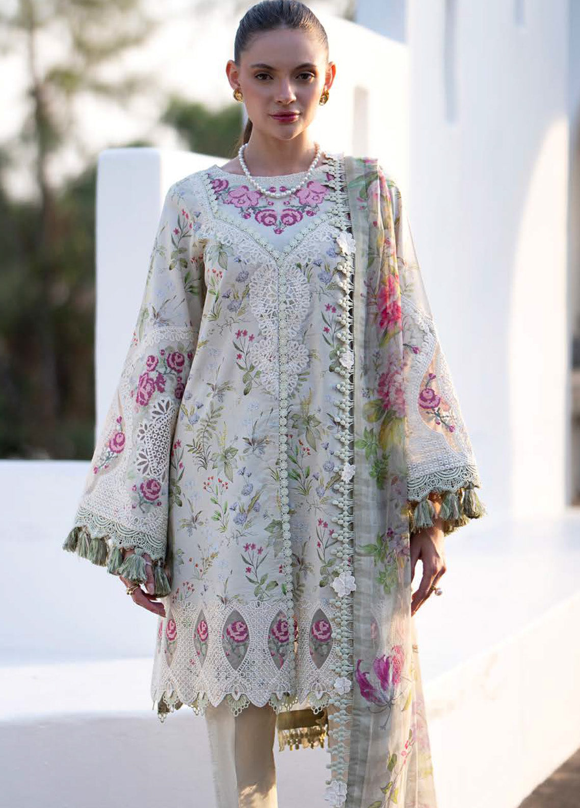 Printkari By AJR Couture Embroidered Lawn 3 Piece Unstitched Suit AJR25PL AJR-05-ALESSIA Printkari By AJR Couture Embroidered Lawn 3 Piece Unstitched Suit AJR25PL AJR-05-ALESSIA
