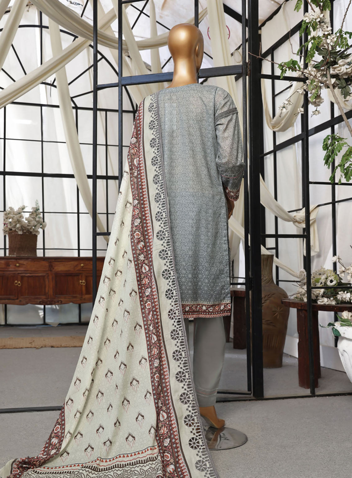 Printkari By HZ Textile Embroidered Lawn 3 Piece Stitched Suit - HZ24PED PCL-404 Printkari By HZ Textile Embroidered Lawn 3 Piece Stitched Suit - HZ24PED PCL-404