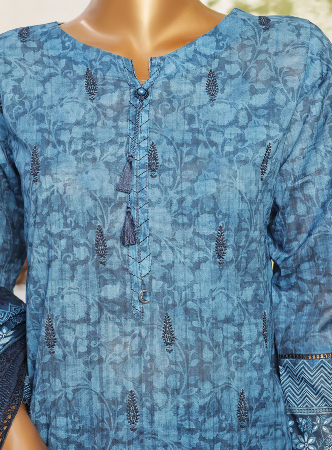 Printkari By HZ Textile Embroidered Lawn 3 Piece Stitched Suit - HZ24PED PCL-407 Printkari By HZ Textile Embroidered Lawn 3 Piece Stitched Suit - HZ24PED PCL-407