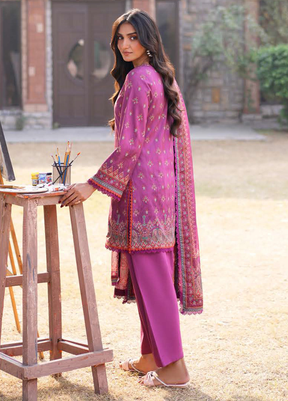 Prints By Asim Jofa Printed Lawn 3 Piece Unstitched Suit AJ25PV2 D-AJUUB-12 Prints By Asim Jofa Printed Lawn 3 Piece Unstitched Suit AJ25PV2 D-AJUUB-12