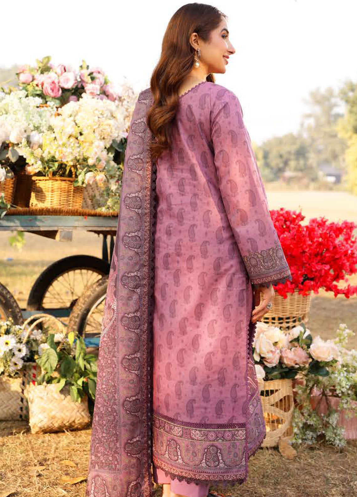 Prints By Asim Jofa Printed Lawn 3 Piece Unstitched Suit AJ25PV2 D-AJUUB-19 Prints By Asim Jofa Printed Lawn 3 Piece Unstitched Suit AJ25PV2 D-AJUUB-19
