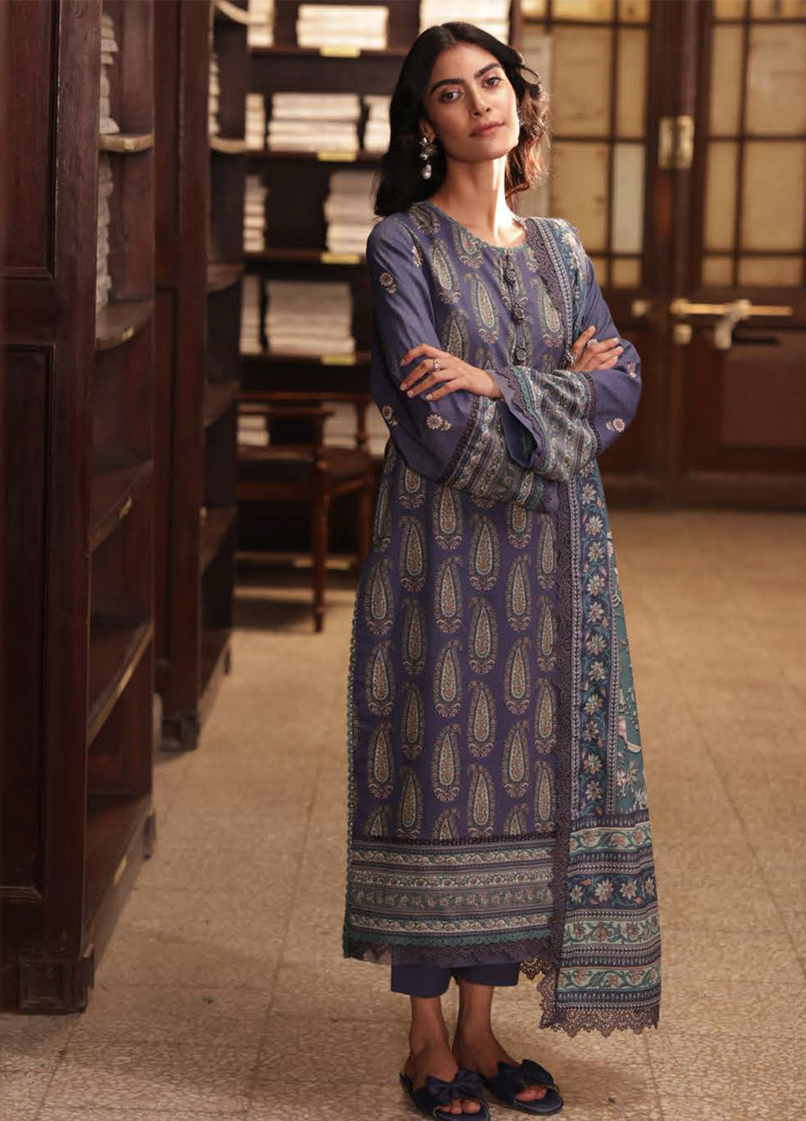 Prints By Asim Jofa Printed Lawn 3 Piece Unstitched Suit AJ25PV3 D-AJUBJ-36 Prints By Asim Jofa Printed Lawn 3 Piece Unstitched Suit AJ25PV3 D-AJUBJ-36