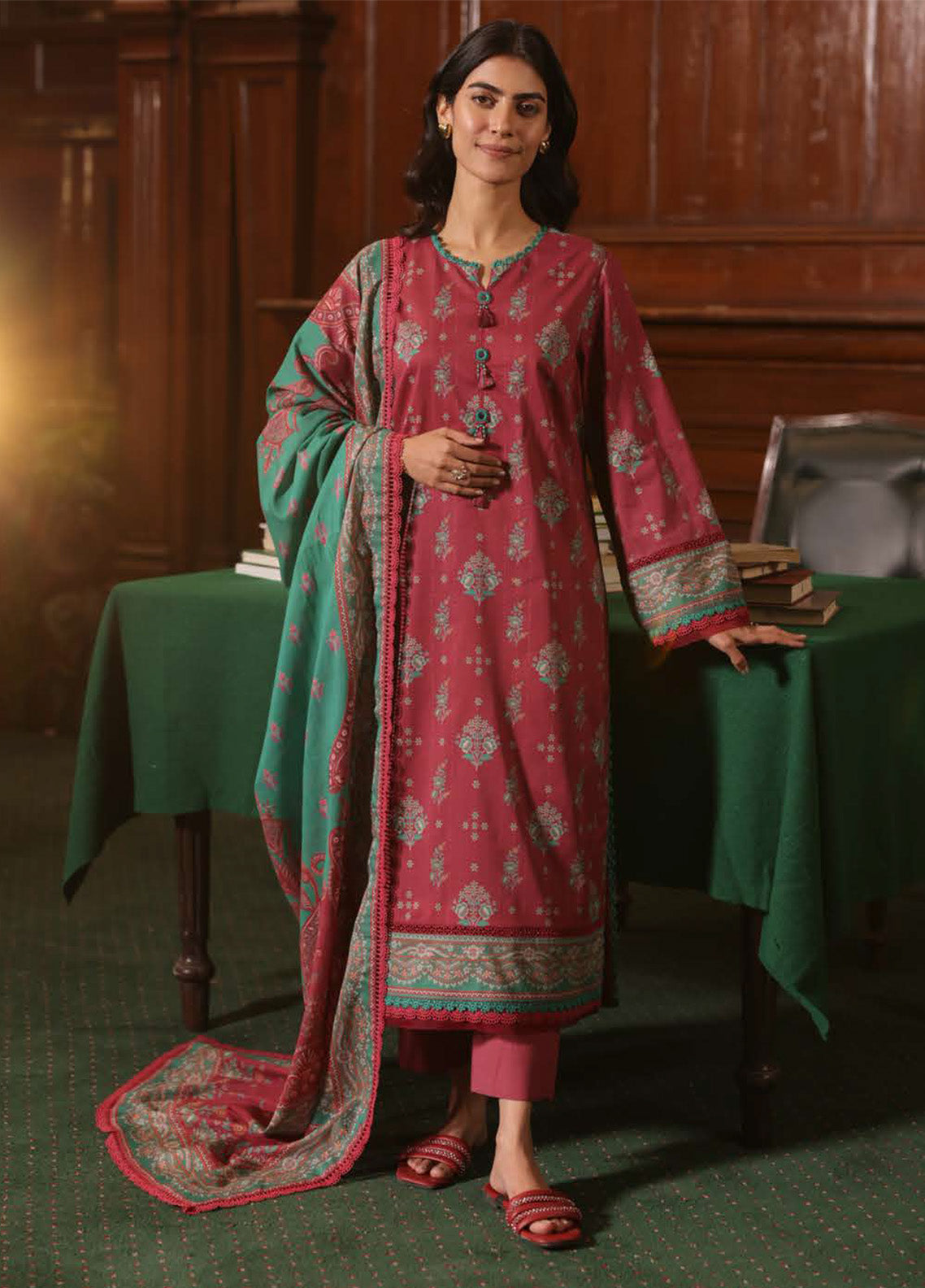 Prints By Asim Jofa Printed Lawn 3 Piece Unstitched Suit AJ25PV3 D-AJUBJ-38 Prints By Asim Jofa Printed Lawn 3 Piece Unstitched Suit AJ25PV3 D-AJUBJ-38
