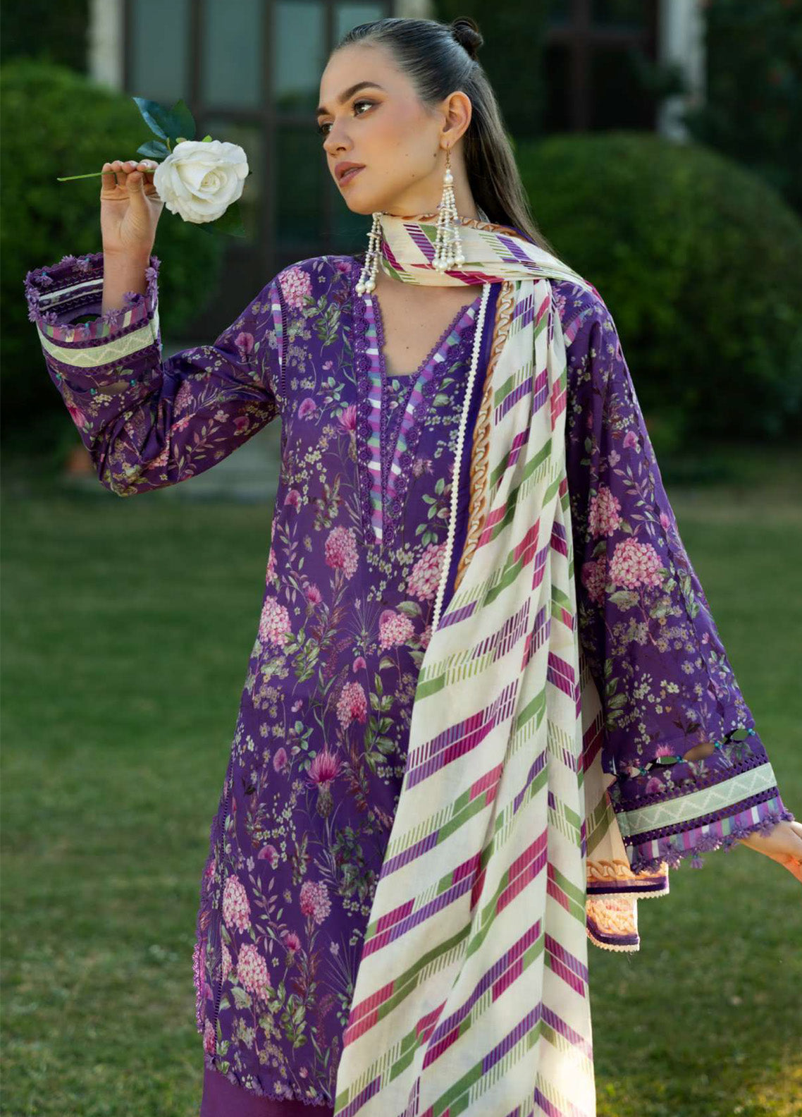 Prints By Elaf Printed Lawn 3 Piece Unstitched Suit EF25PL EPE-04A VICTORIAN AFFAIR Prints By Elaf Printed Lawn 3 Piece Unstitched Suit EF25PL EPE-04A VICTORIAN AFFAIR