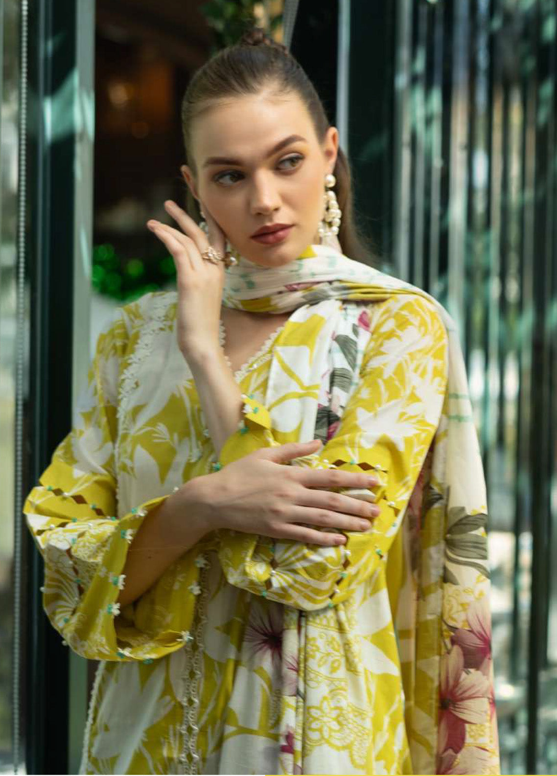 Prints By Elaf Printed Lawn 3 Piece Unstitched Suit EF25PL EPE-08B SAFFRON Prints By Elaf Printed Lawn 3 Piece Unstitched Suit EF25PL EPE-08B SAFFRON