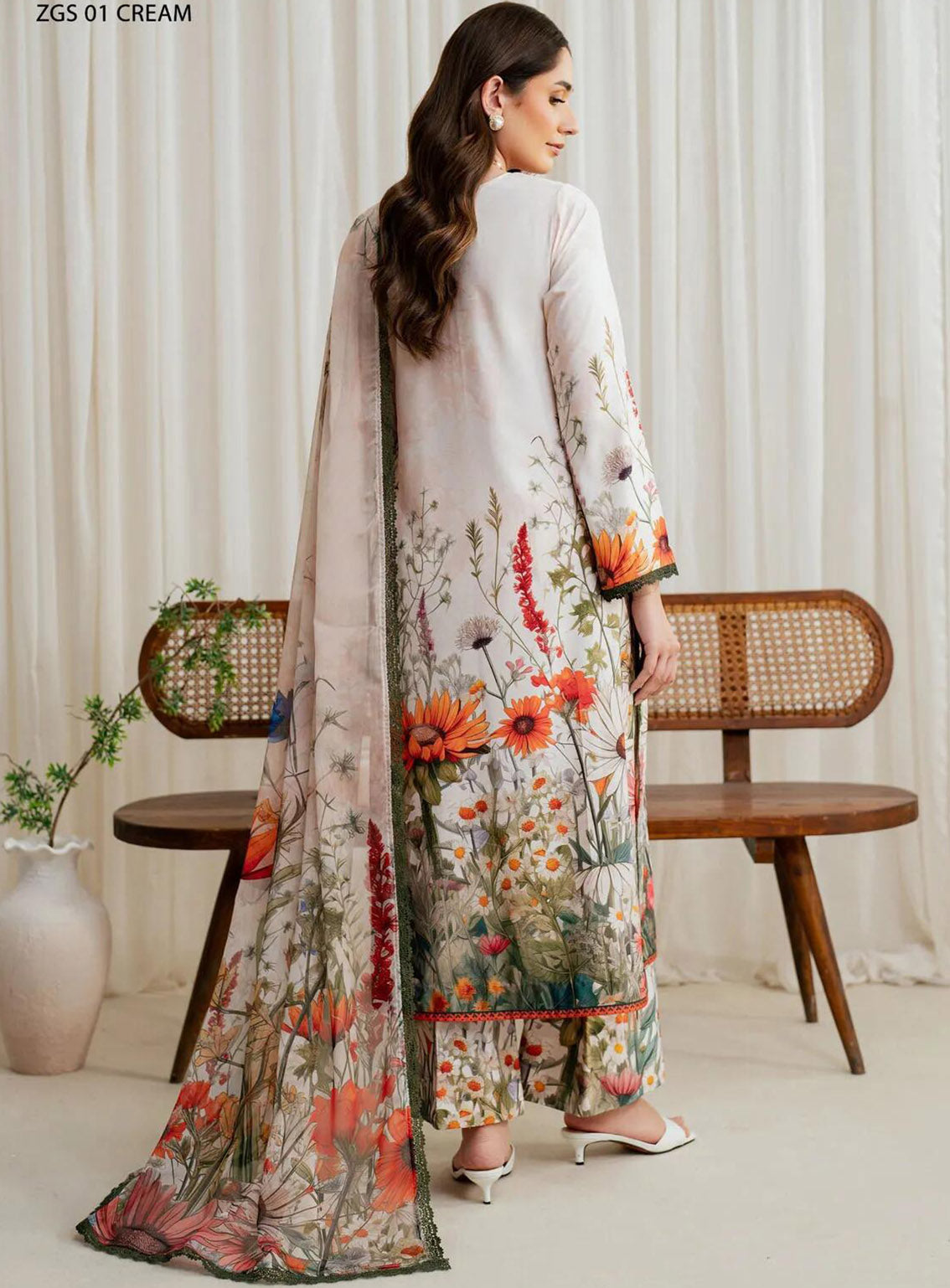Prints By Zarif Printed Georgette Silk 3 Piece Unstitched Suit ZF24P ZGS-01 CREAM Prints By Zarif Printed Georgette Silk 3 Piece Unstitched Suit ZF24P ZGS-01 CREAM