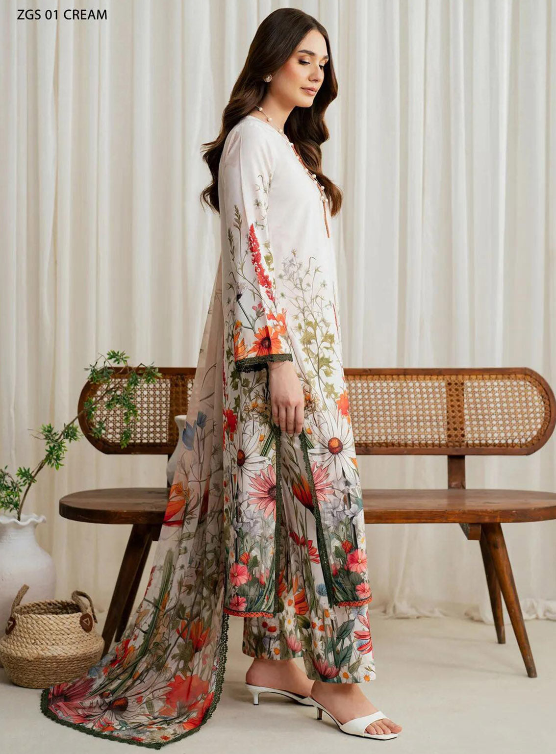 Prints By Zarif Printed Georgette Silk 3 Piece Unstitched Suit ZF24P ZGS-01 CREAM Prints By Zarif Printed Georgette Silk 3 Piece Unstitched Suit ZF24P ZGS-01 CREAM