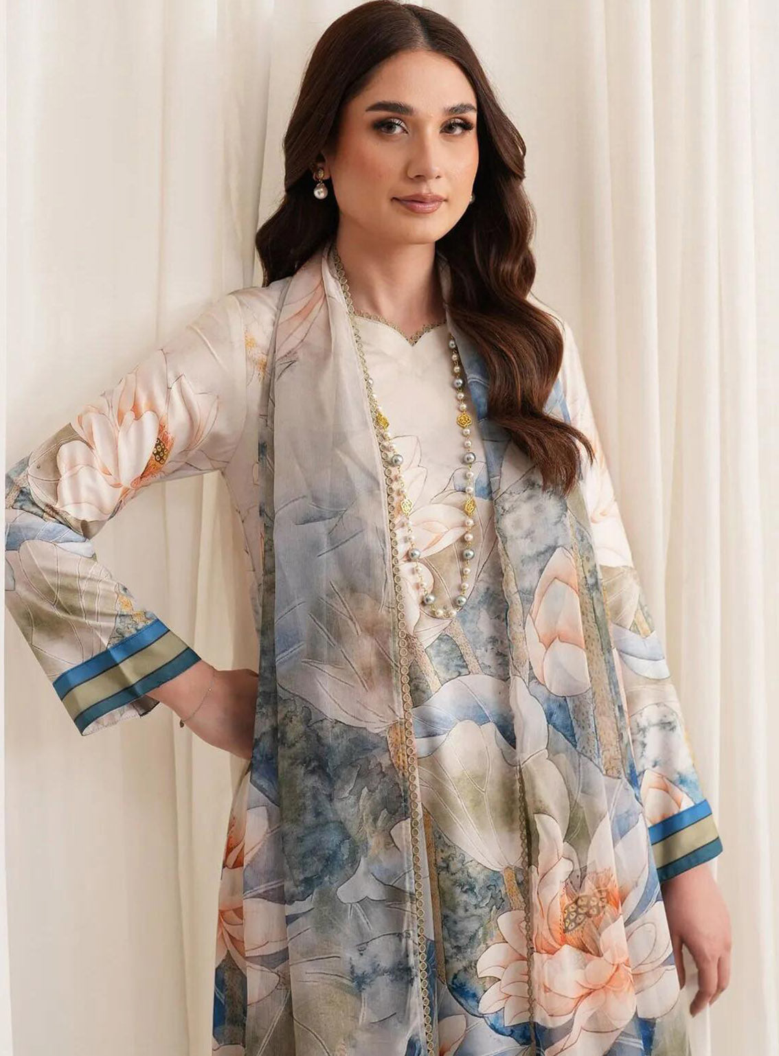 Prints By Zarif Printed Georgette Silk 3 Piece Unstitched Suit ZF24P ZGS-03 ASLAAN Prints By Zarif Printed Georgette Silk 3 Piece Unstitched Suit ZF24P ZGS-03 ASLAAN