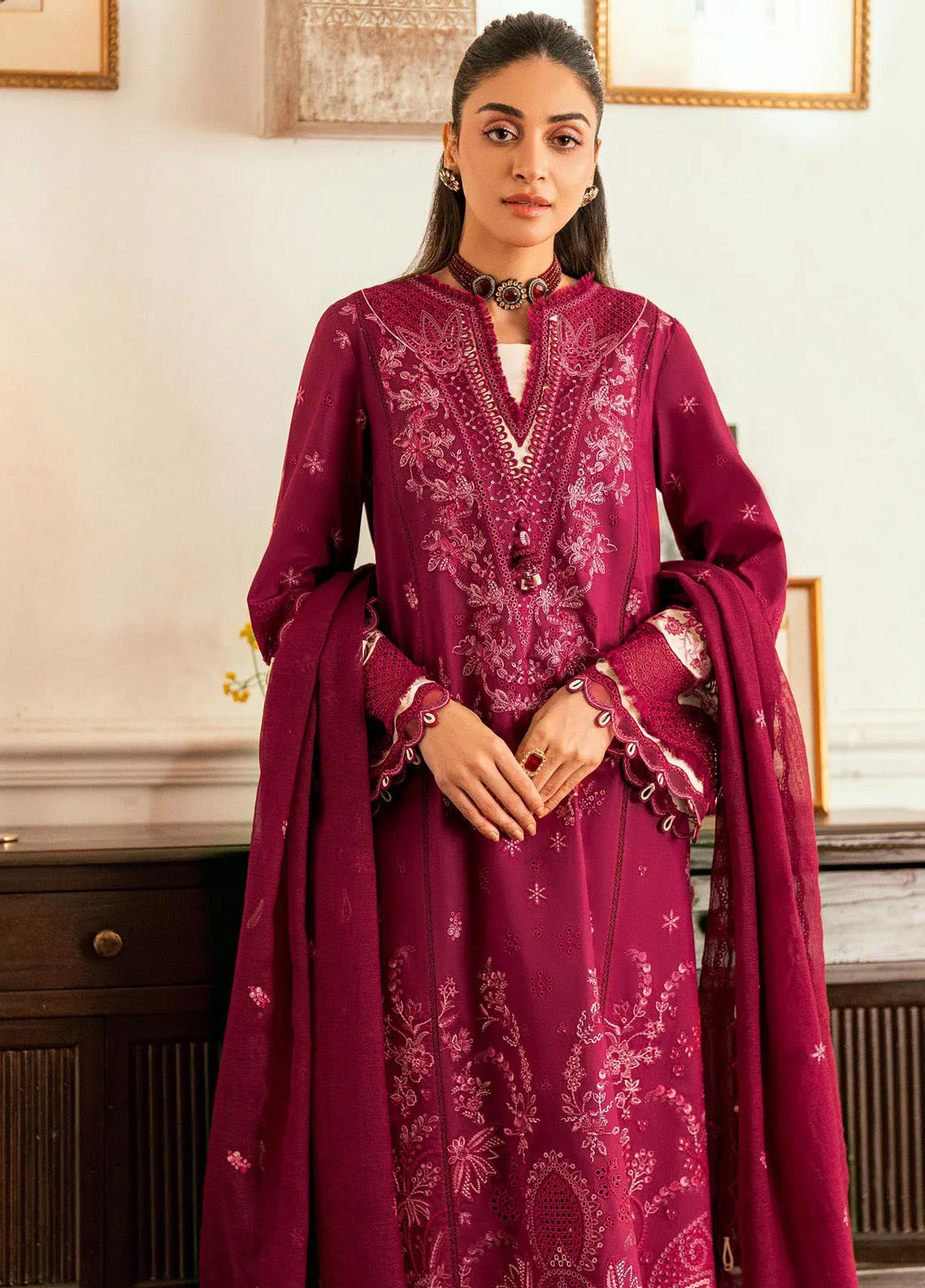 Qalamkar Embroidered Lawn 3 Piece Unstitched Suit QLM25LL SB-02 SAMEEN Qalamkar Embroidered Lawn 3 Piece Unstitched Suit QLM25LL SB-02 SAMEEN