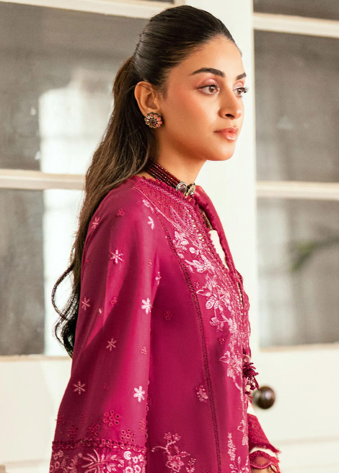 Qalamkar Embroidered Lawn 3 Piece Unstitched Suit QLM25LL SB-02 SAMEEN Qalamkar Embroidered Lawn 3 Piece Unstitched Suit QLM25LL SB-02 SAMEEN