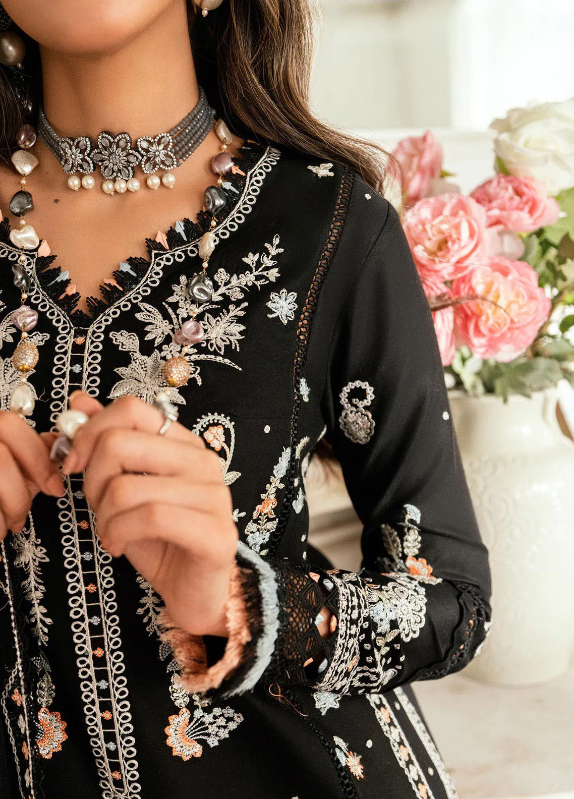 Qalamkar Embroidered Lawn 3 Piece Unstitched Suit QLM25LL SB-03 MISHA Qalamkar Embroidered Lawn 3 Piece Unstitched Suit QLM25LL SB-03 MISHA