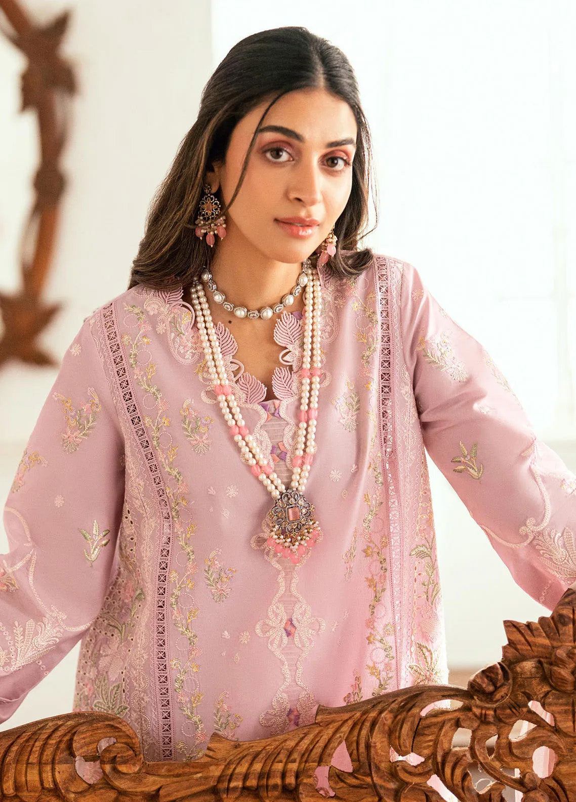 Qalamkar Embroidered Lawn 3 Piece Unstitched Suit QLM25LL SB-06 KOMAL Qalamkar Embroidered Lawn 3 Piece Unstitched Suit QLM25LL SB-06 KOMAL