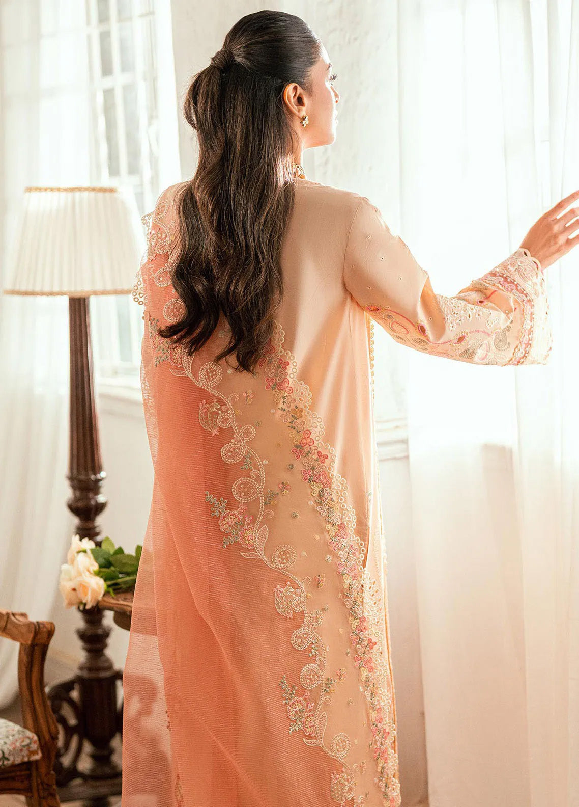 Qalamkar Embroidered Lawn 3 Piece Unstitched Suit QLM25LL SB-07 ZOYA Qalamkar Embroidered Lawn 3 Piece Unstitched Suit QLM25LL SB-07 ZOYA