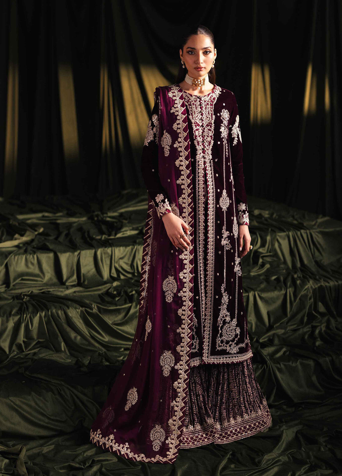 Qalamkar Luxury Embroidered Velvet 3 Piece Unstitched Suit QLM24LVE BK-01 AMANI Qalamkar Luxury Embroidered Velvet 3 Piece Unstitched Suit QLM24LVE BK-01 AMANI