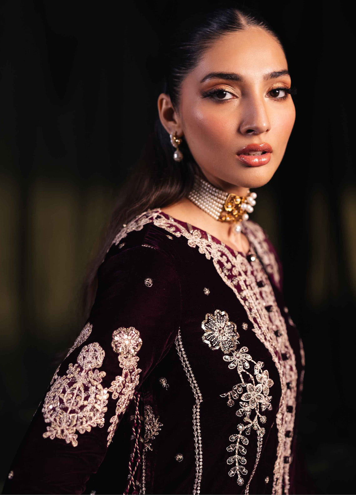 Qalamkar Luxury Embroidered Velvet 3 Piece Unstitched Suit QLM24LVE BK-01 AMANI Qalamkar Luxury Embroidered Velvet 3 Piece Unstitched Suit QLM24LVE BK-01 AMANI