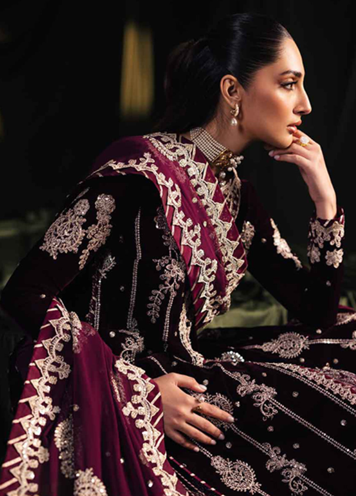 Qalamkar Luxury Embroidered Velvet 3 Piece Unstitched Suit QLM24LVE BK-01 AMANI Qalamkar Luxury Embroidered Velvet 3 Piece Unstitched Suit QLM24LVE BK-01 AMANI
