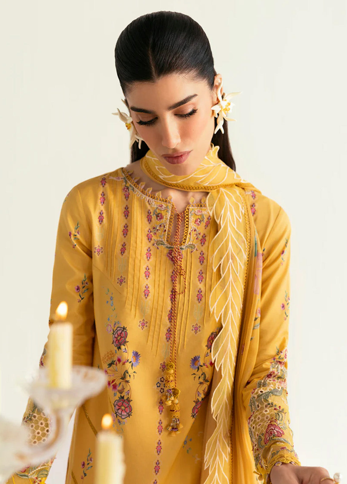 Qalamkar Q Prints Embroidered Lawn 3 Piece Unstitched Suit QLM24QP D-PQ-03 MEHR Qalamkar Q Prints Embroidered Lawn 3 Piece Unstitched Suit QLM24QP D-PQ-03 MEHR