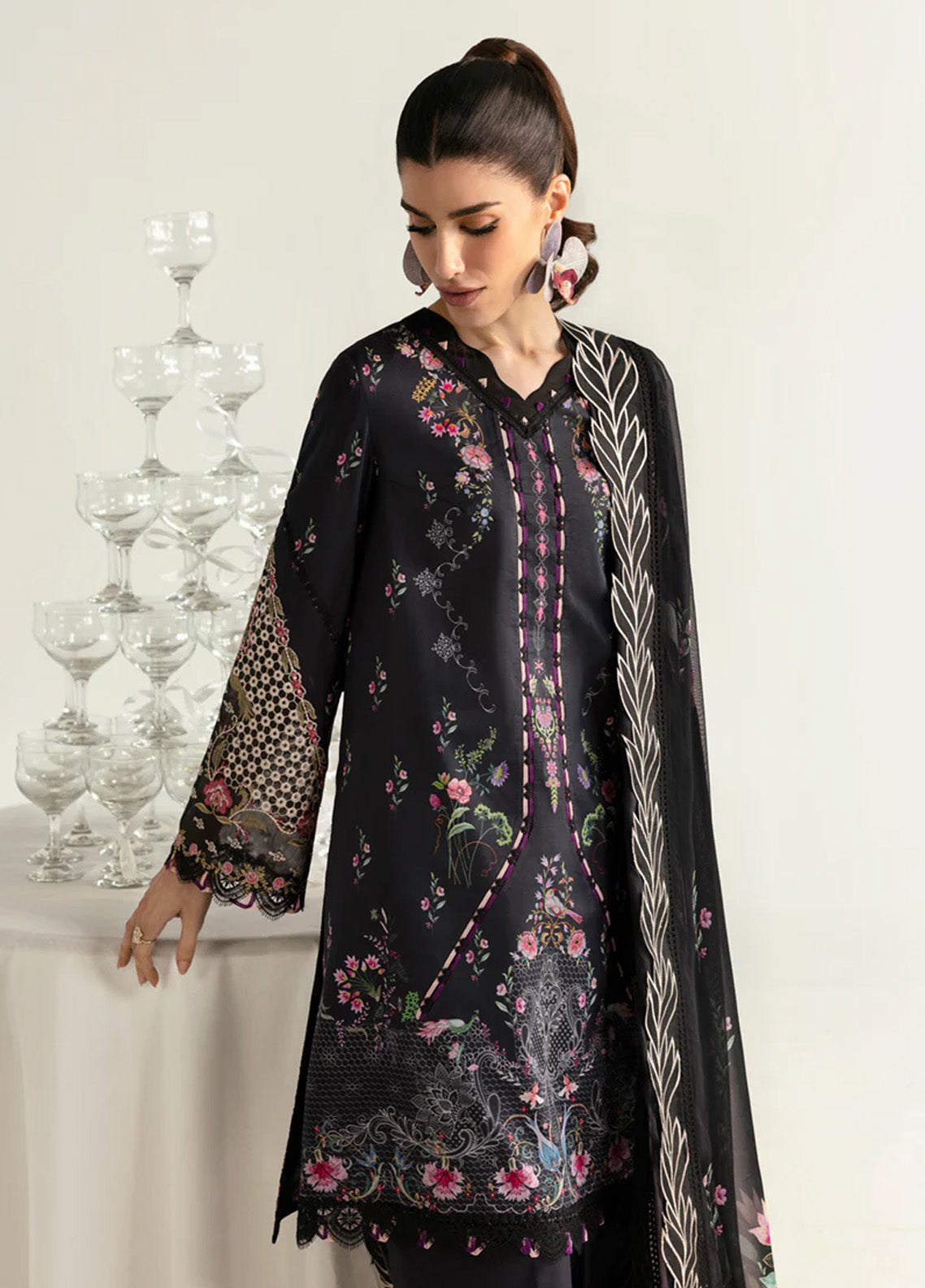 Qalamkar Q Prints Embroidered Lawn 3 Piece Unstitched Suit QLM24QP D-PQ-03 RIDA Qalamkar Q Prints Embroidered Lawn 3 Piece Unstitched Suit QLM24QP D-PQ-03 RIDA